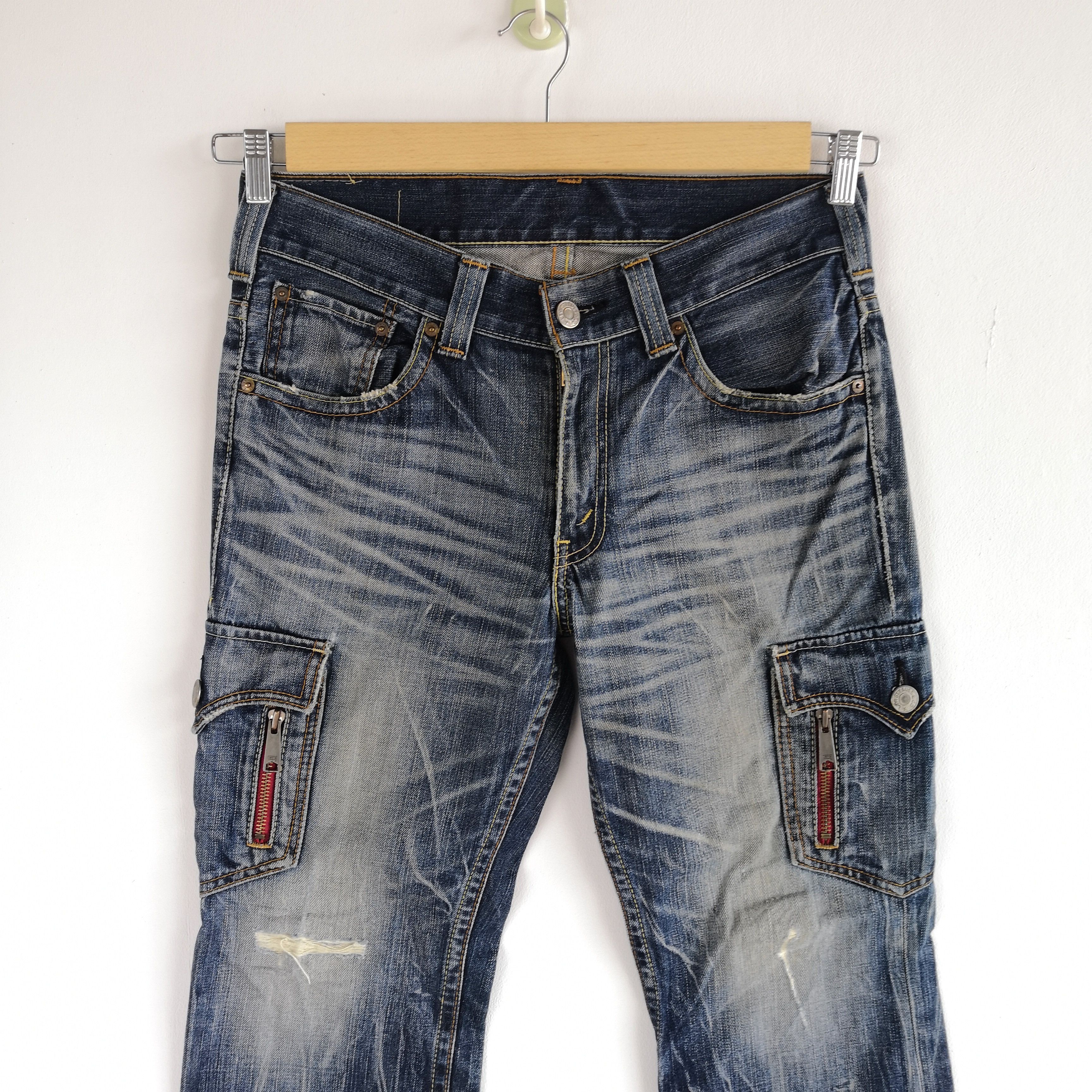 Levi's Vintage Levis Jeans Multi Pocket Cargo Pants Denim Size US 32 / EU 48 - 4 Thumbnail