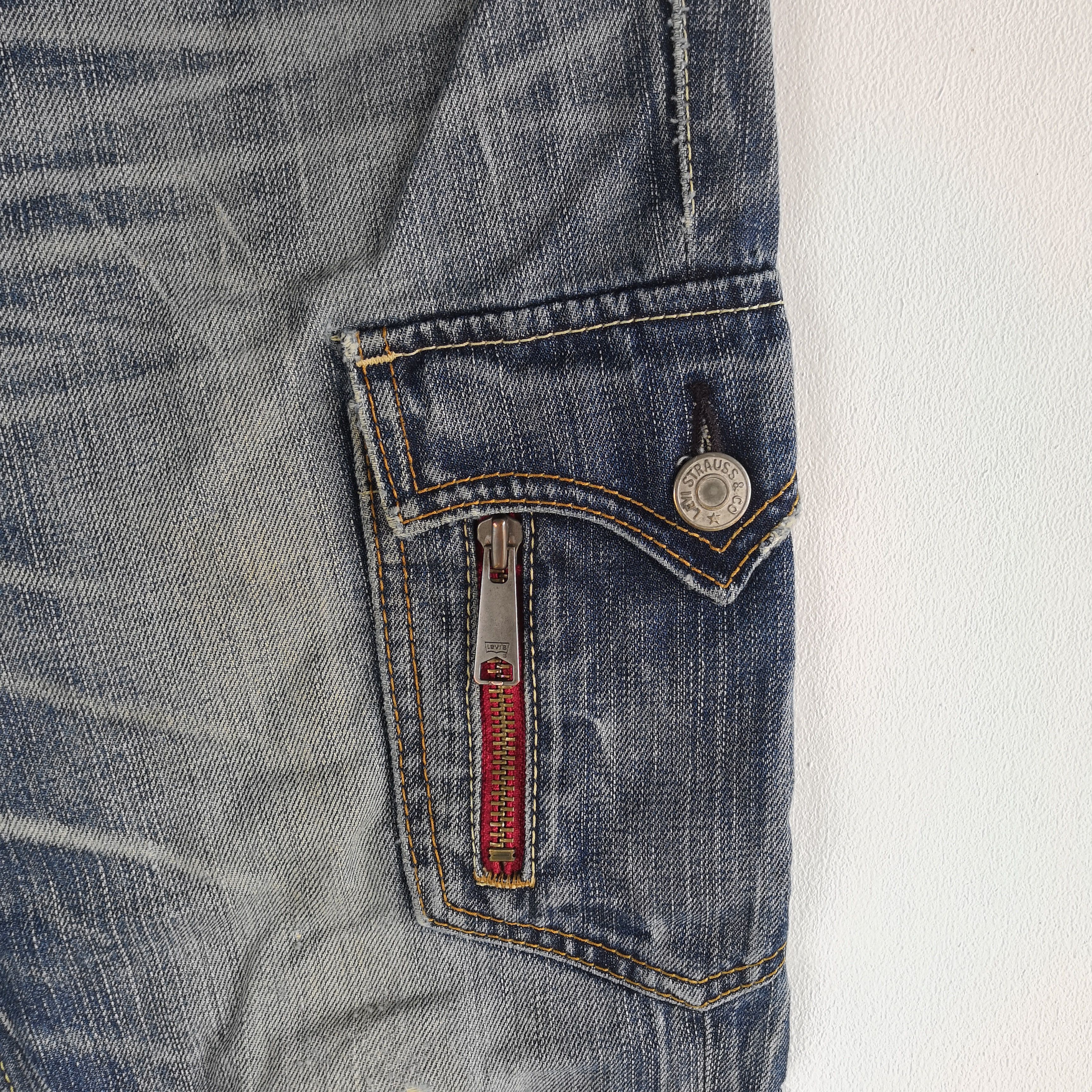Levi's Vintage Levis Jeans Multi Pocket Cargo Pants Denim Size US 32 / EU 48 - 10 Thumbnail
