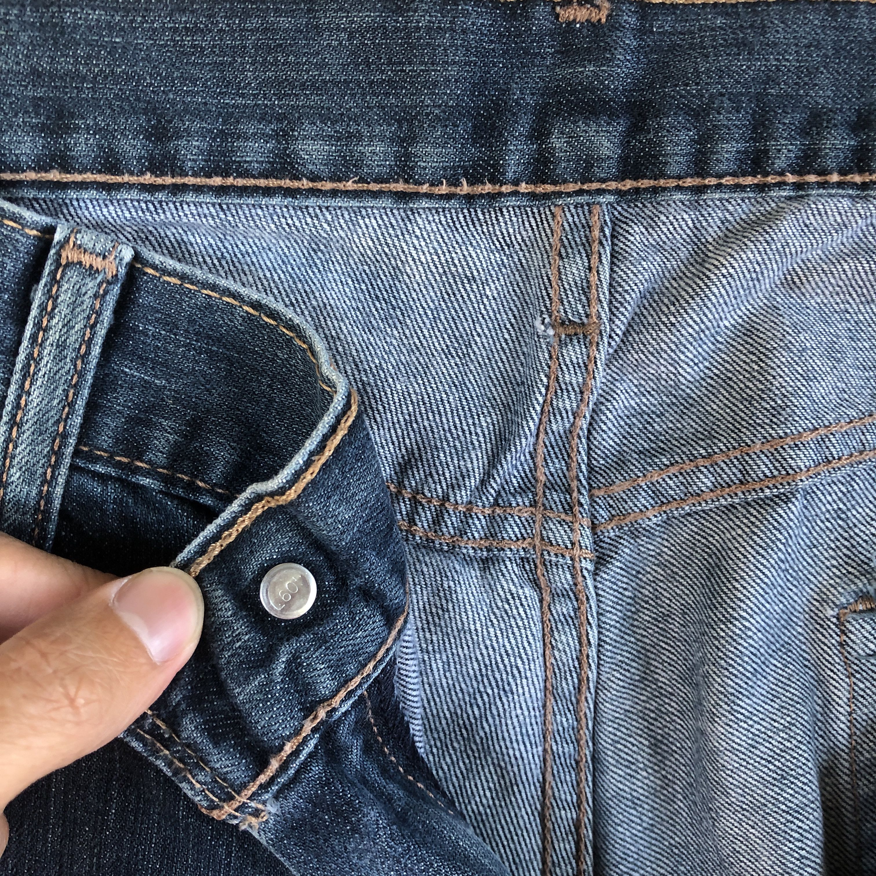 Levi's Vintage Y2K Levis Baggy Jeans Levi's 514 Light Wash Denim Size US 34 / EU 50 - 9 Thumbnail