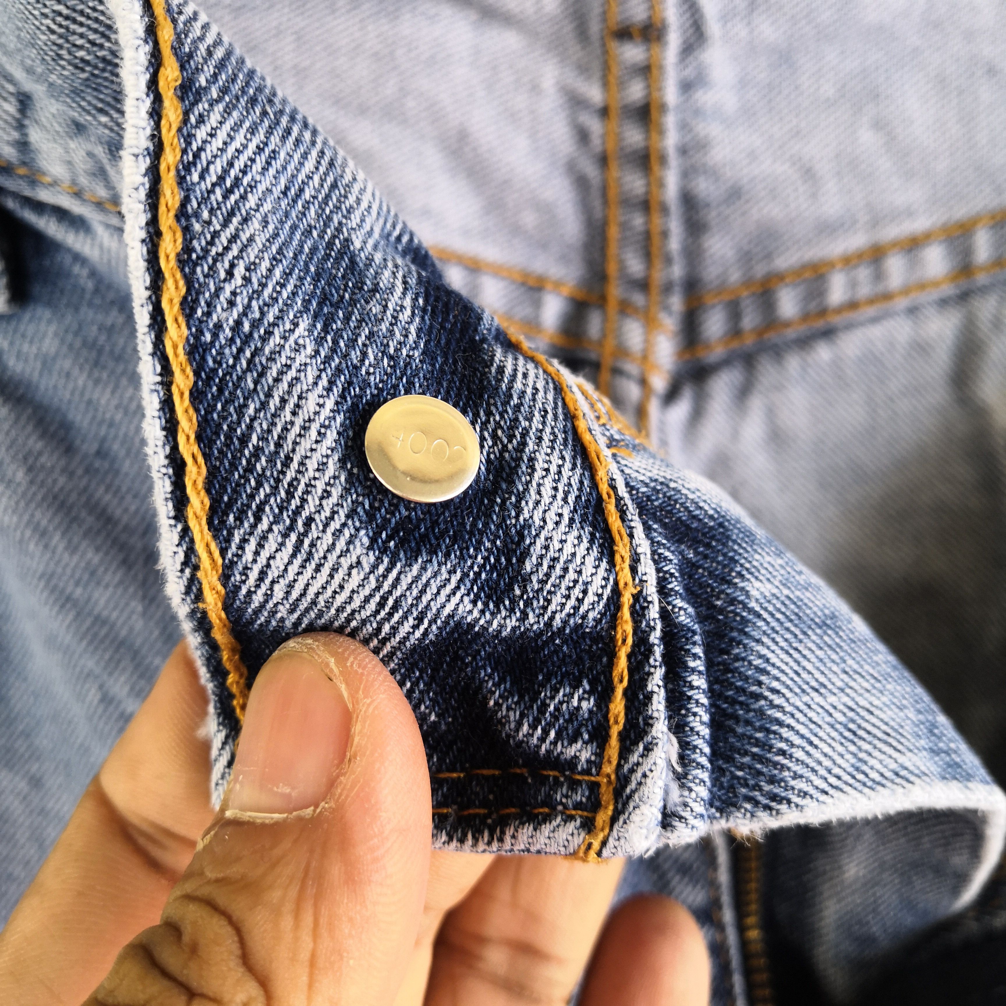 Levi's Vintage Levis Released Hem Jeans Levi's 550 Faded Denim Size US 34 / EU 50 - 4 Thumbnail