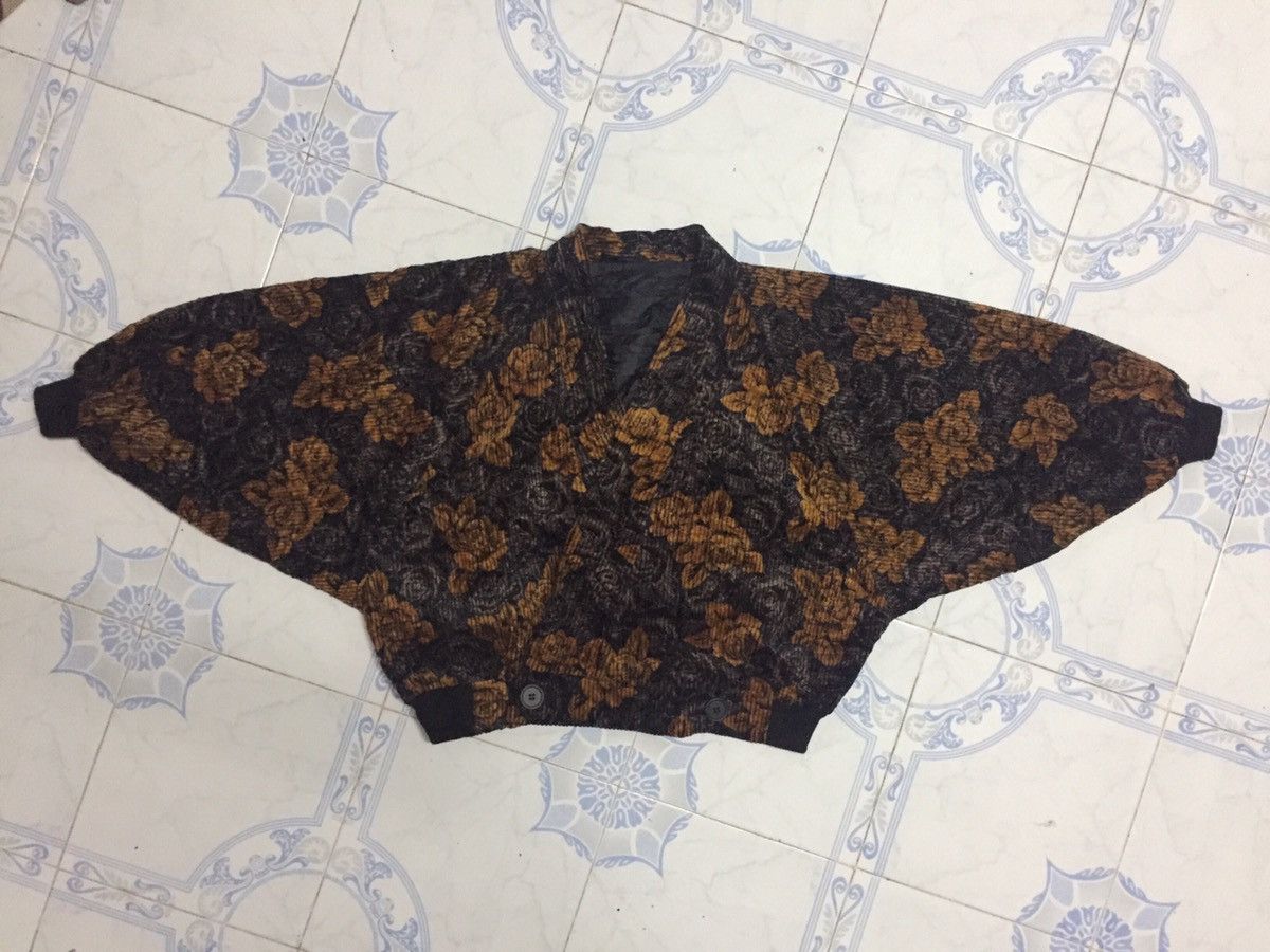 Japanese Brand Fullprint Flowers Cardigan Kimono MADE IN JAPAN Size US S / EU 44-46 / 1 - 1 Thumbnail