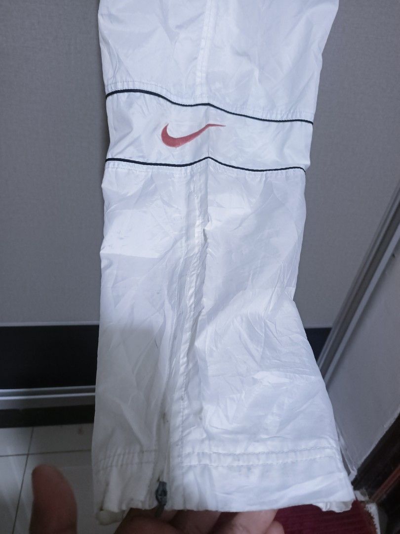 Nike × Vintage Crazy Vintage 90s nike nylon track pants Size US 32 / EU 48 - 6 Thumbnail