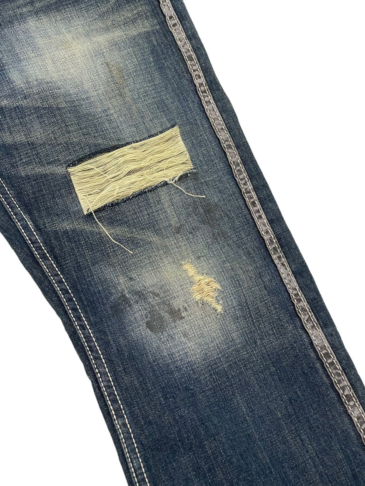 Japanese Brand Flare Jeans Trim Co Distress Denim Leather Parts 5🟦2 Size US 31 - 7 Thumbnail