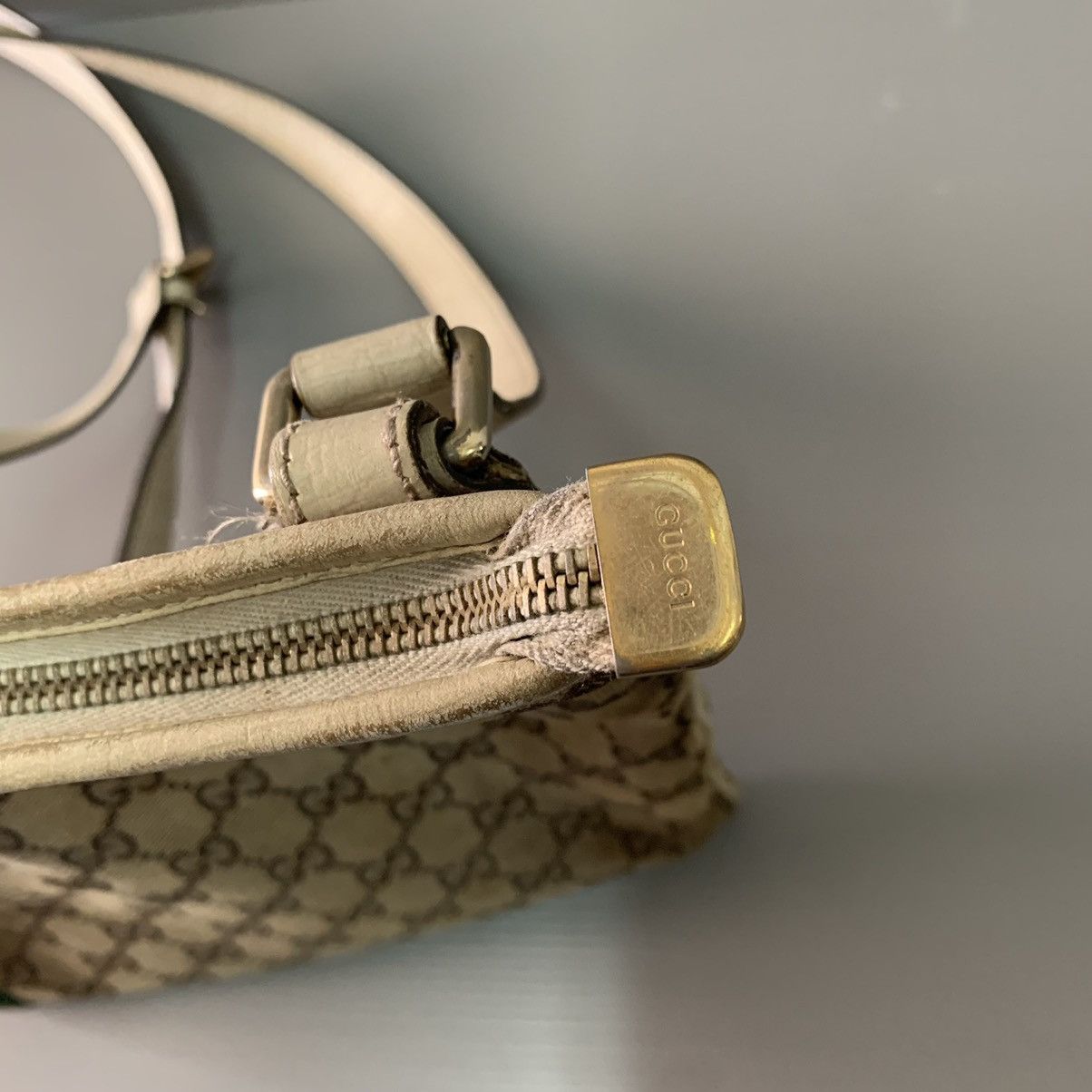 Gucci Gucci Monogram Sling Bag Size ONE SIZE - 9 Thumbnail