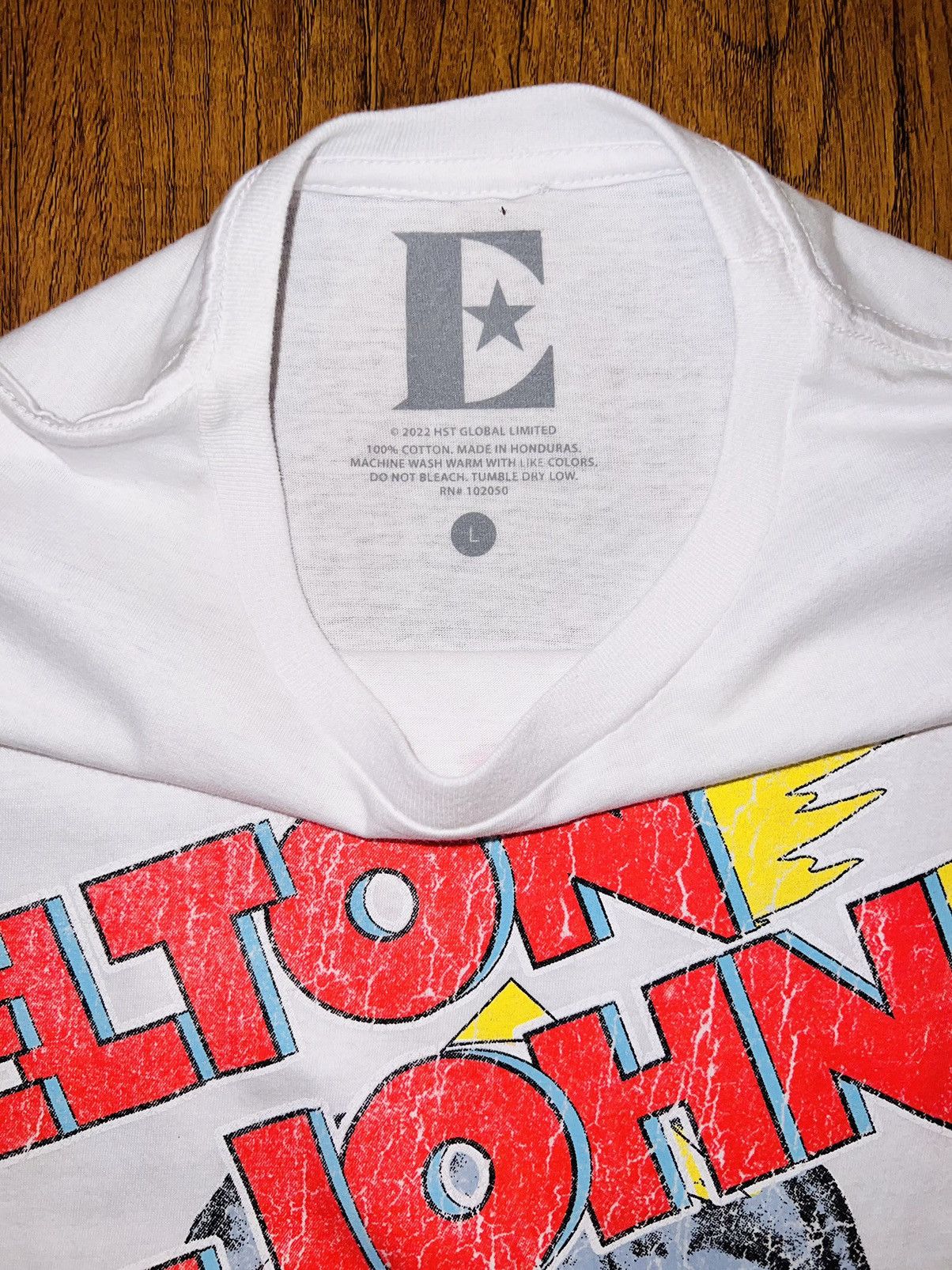 Band Tees Elton John T-shirt Size US L / EU 52-54 / 3 - 3 Thumbnail