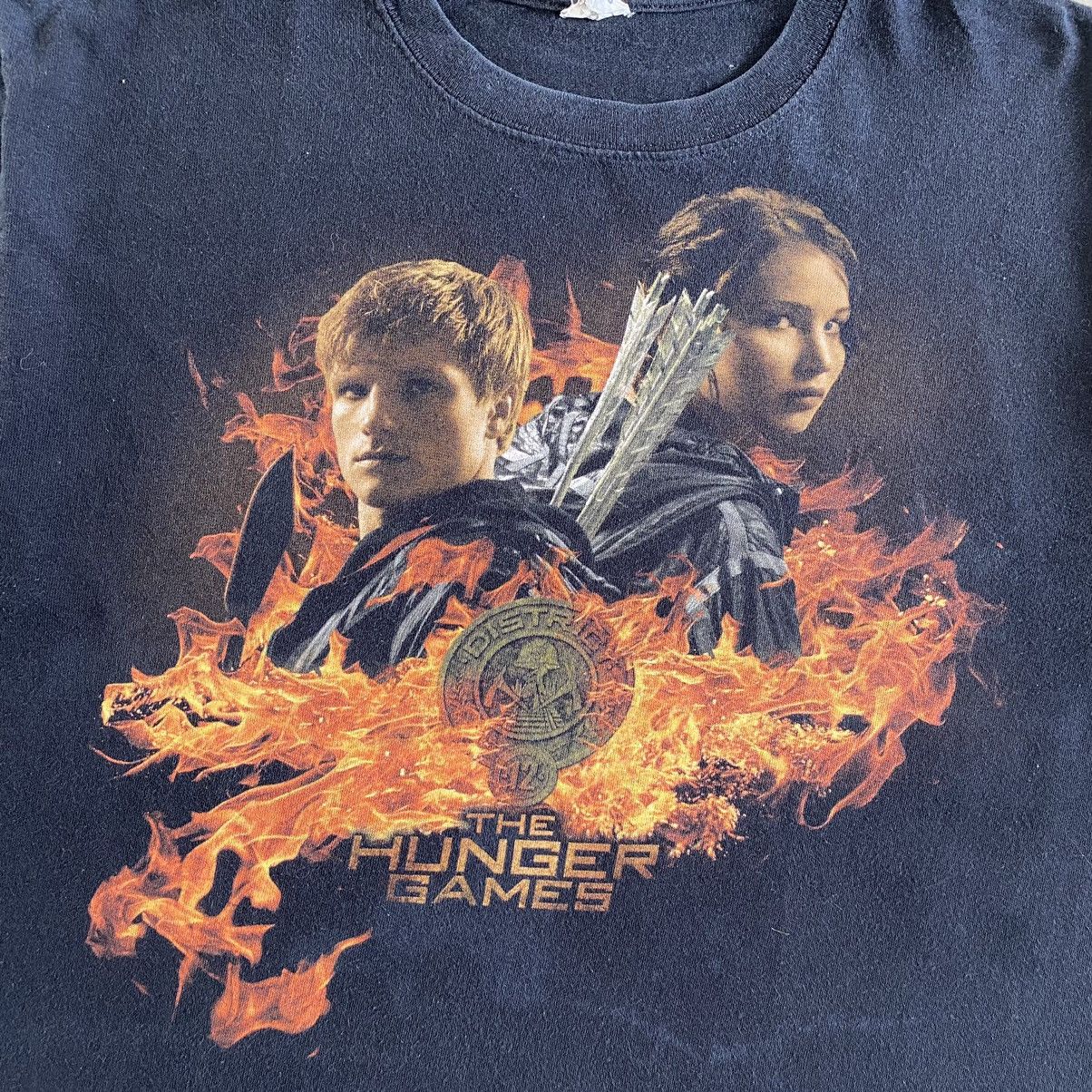 Vintage Vintage 2000’s The Hunger Games Promo Movie T-Shirt Size US L / EU 52-54 / 3 - 4 Thumbnail