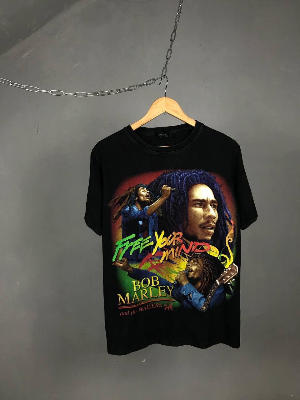 Bob Marley × Vintage Bob Marley vintage band overprinted tee Size US M / EU 48-50 / 2 - 1 Thumbnail