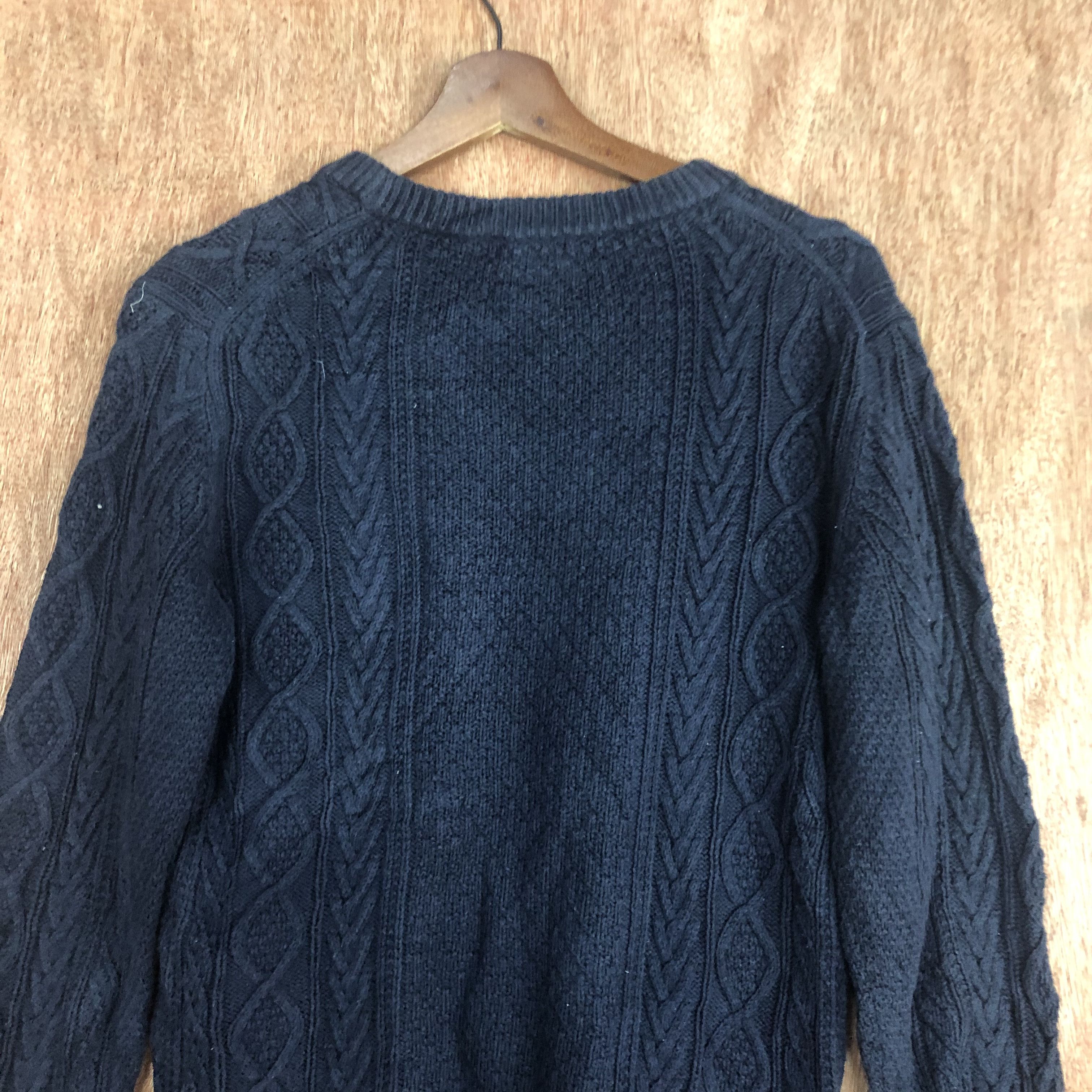 Aran Isles Knitwear Uniqlo Dark blue aran isle KNitwear sweatshirt #c460 Size US S / EU 44-46 / 1 - 12 Thumbnail