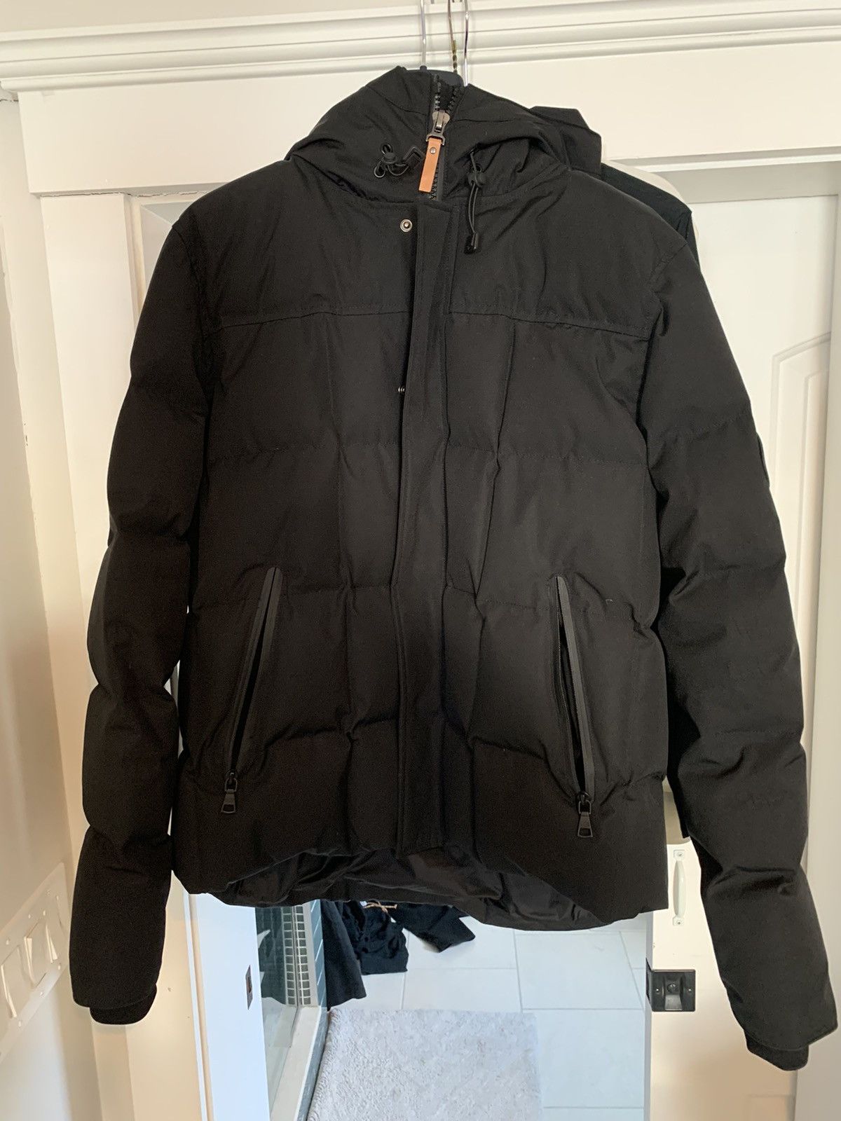 Ugg Ugg Cadin Hooded Puffer Jacket Size XL Size US XL / EU 56 / 4 - 1 Thumbnail