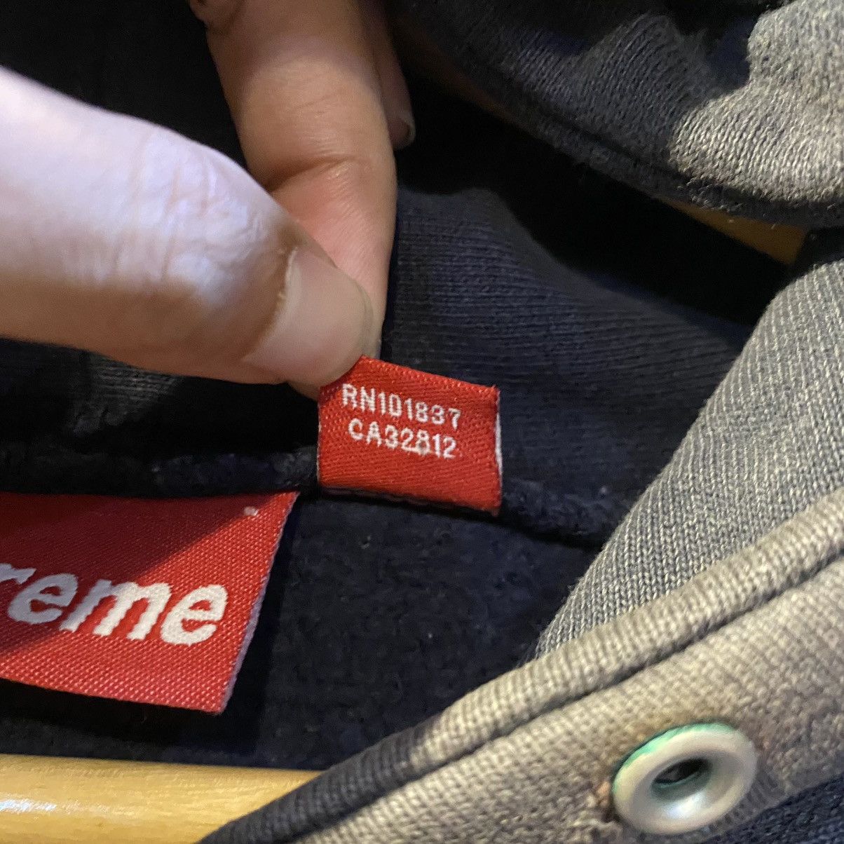 Supreme × Vintage VINTAGE RARE‼️Supreme Spellout Logo Hoodie Size US L / EU 52-54 / 3 - 12 Thumbnail