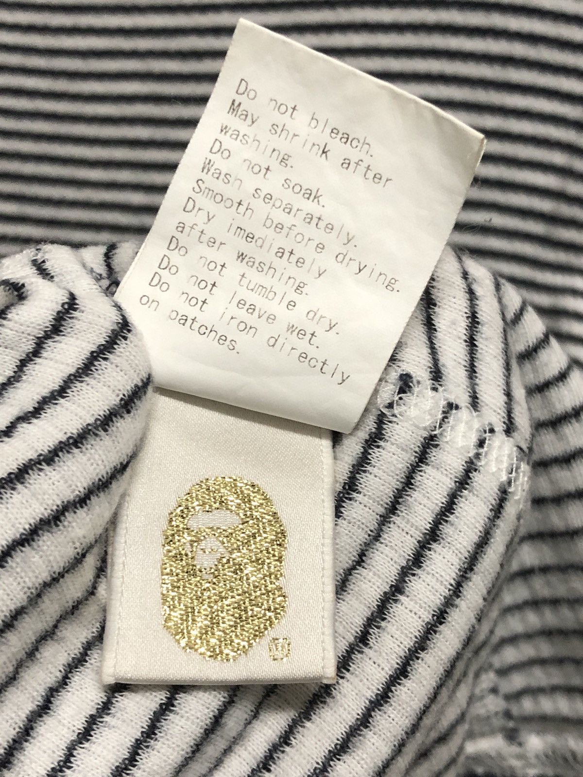 Bape A Bathing Ape Classic Striped White Blue Black Long sleeve Size US M / EU 48-50 / 2 - 6 Thumbnail