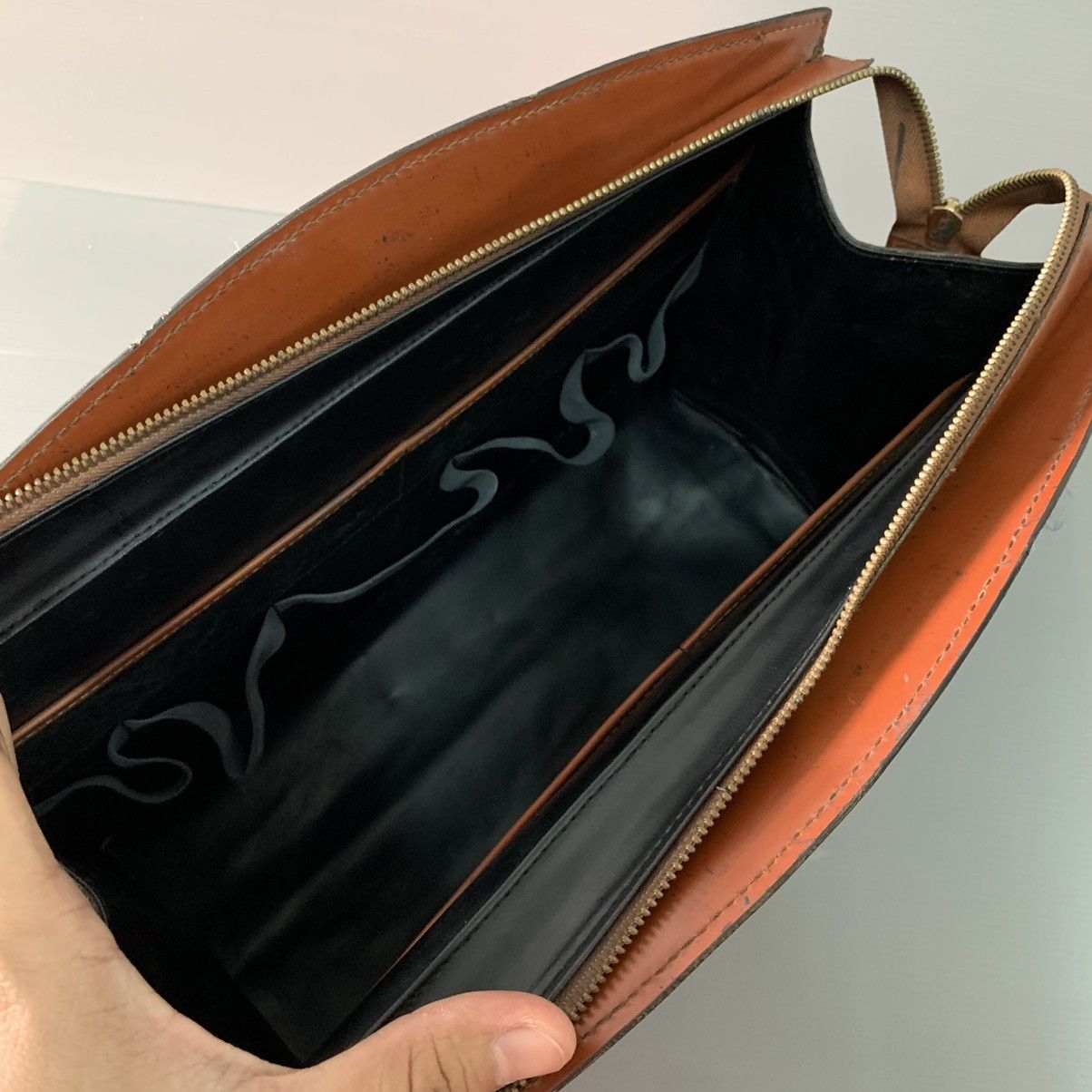 Louis Vuitton Louis Vuitton Epi Leather Riviera Bag Size ONE SIZE - 15 Thumbnail
