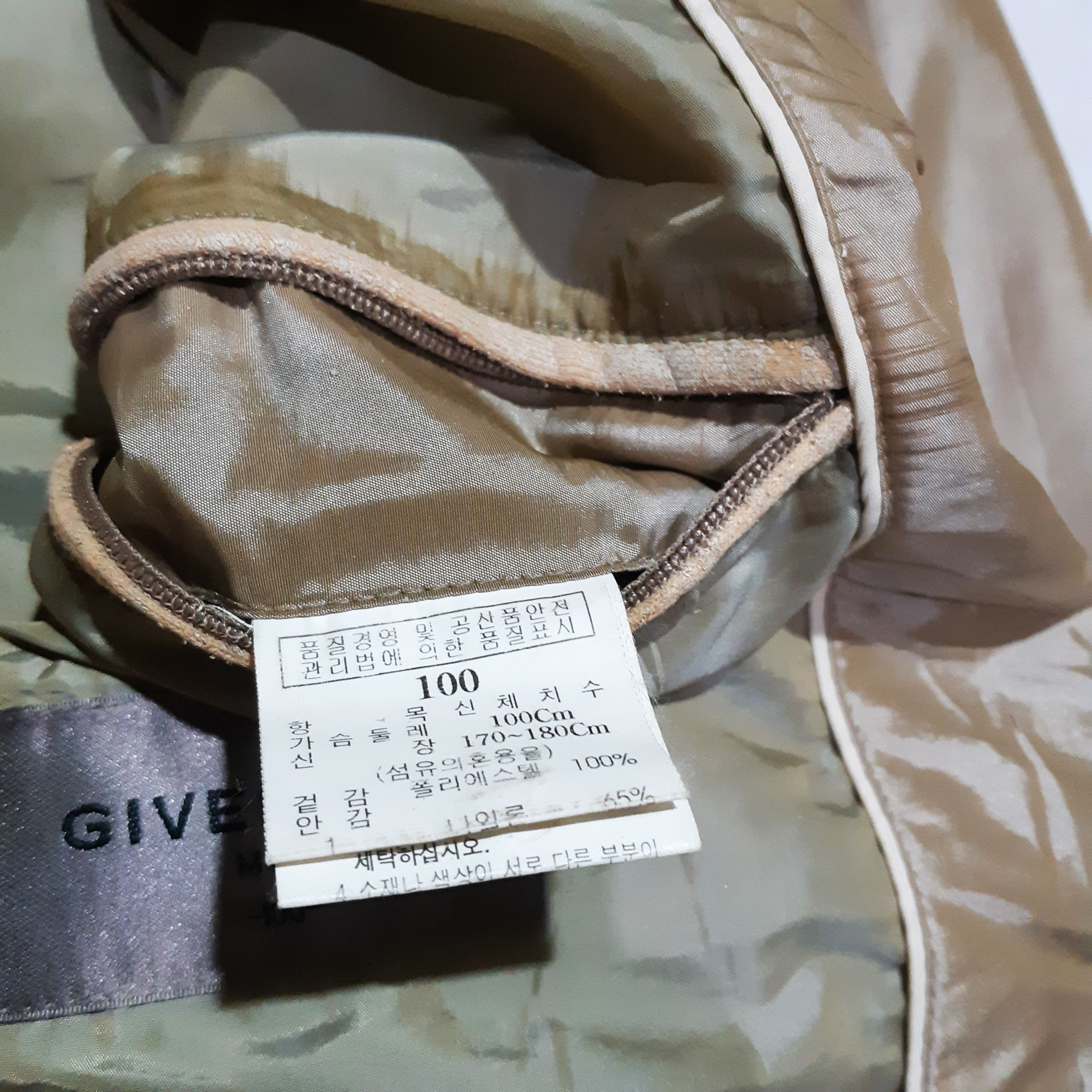Givenchy × Vintage Vintage Givenchy Men Light Jacket Size M/L Size US M / EU 48-50 / 2 - 11 Thumbnail