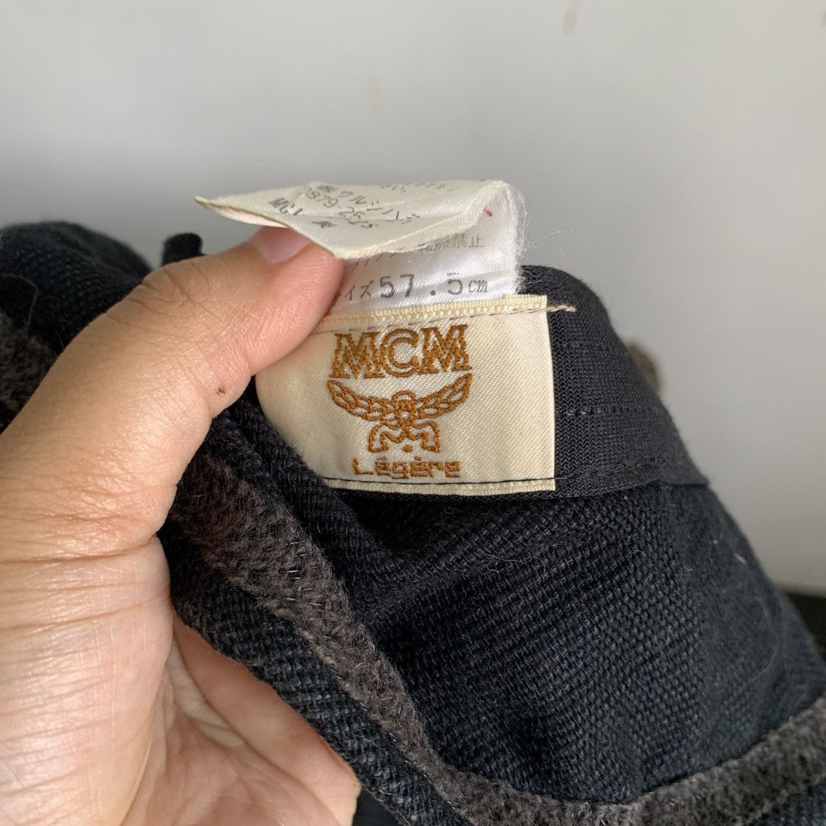 MCM MCM Barretta Bucket Hat Cap Size ONE SIZE - 6 Thumbnail