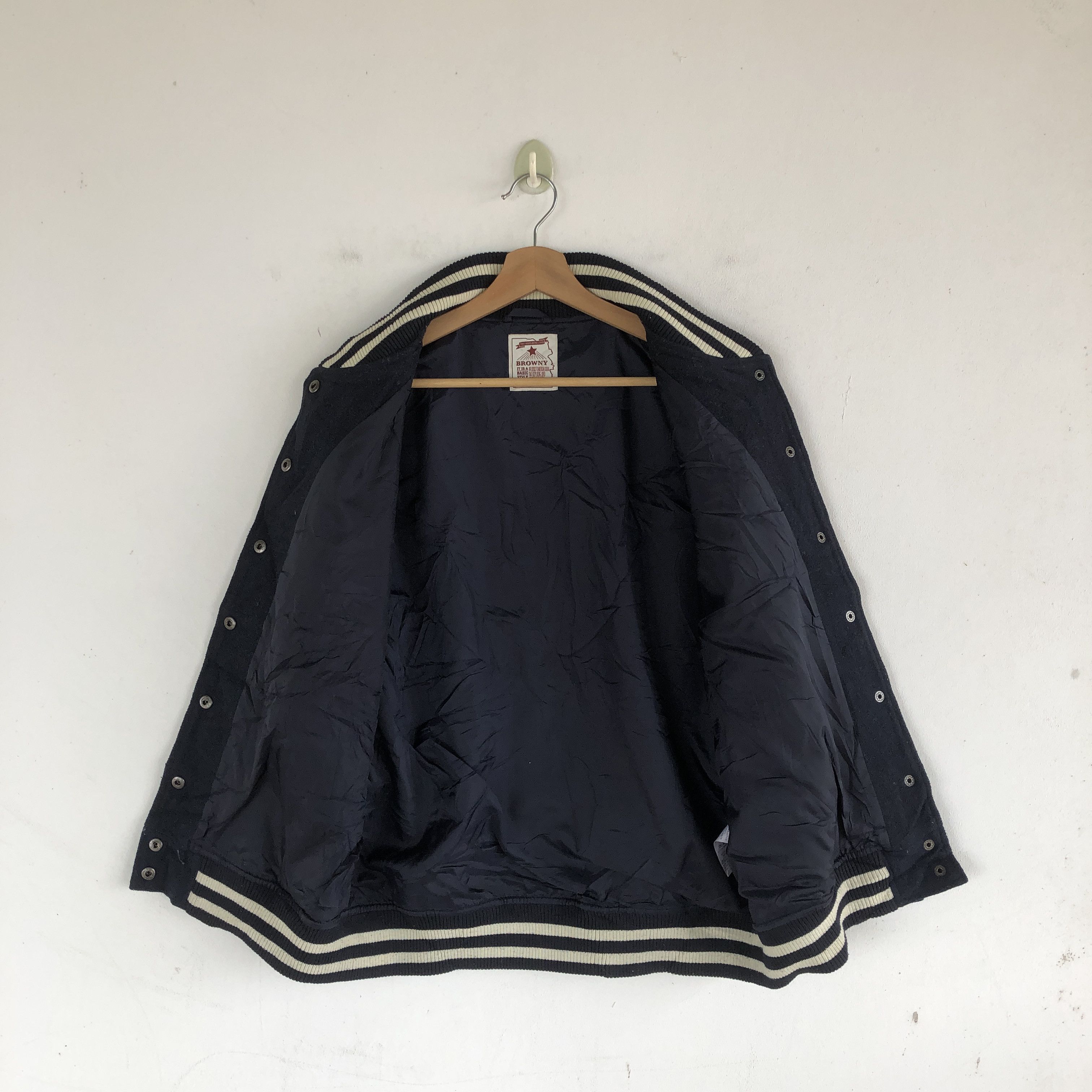 Japanese Brand × Vintage Japanese Varsity Jackets Japanese M Letterman Wool Jacket Size US M / EU 48-50 / 2 - 7 Thumbnail
