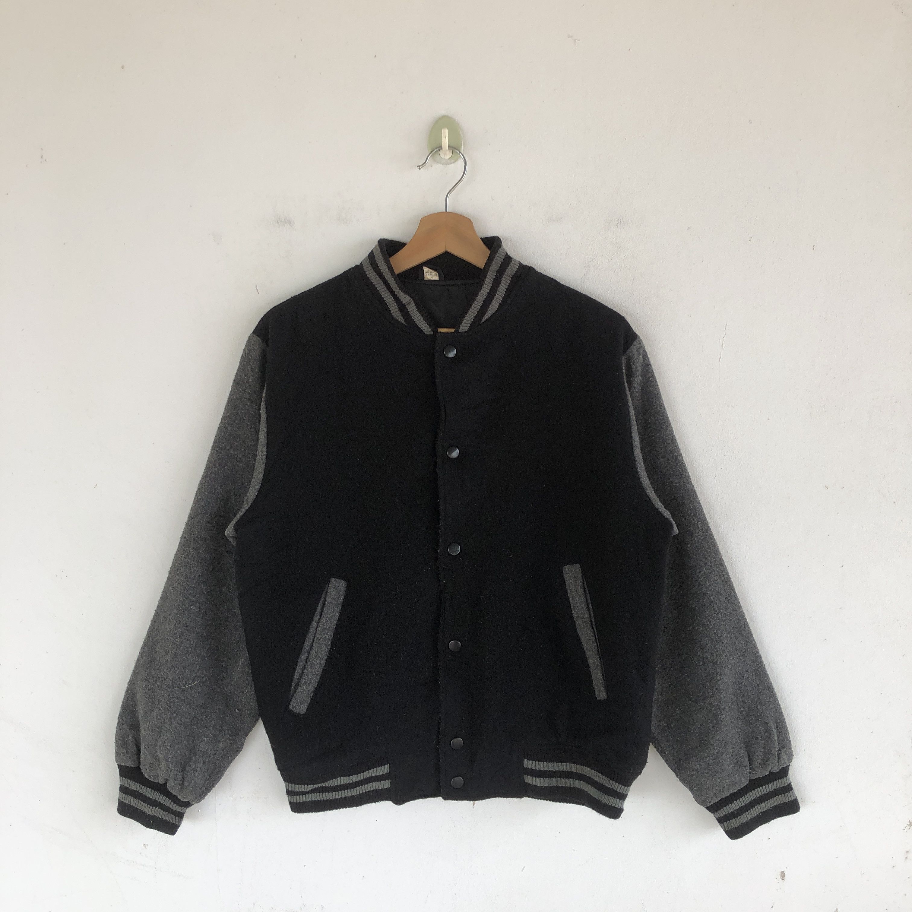 Japanese Brand × Vintage Vintage Japanese Varsity Jackets Japanese Wool Jacket Size US S / EU 44-46 / 1 - 1 Thumbnail