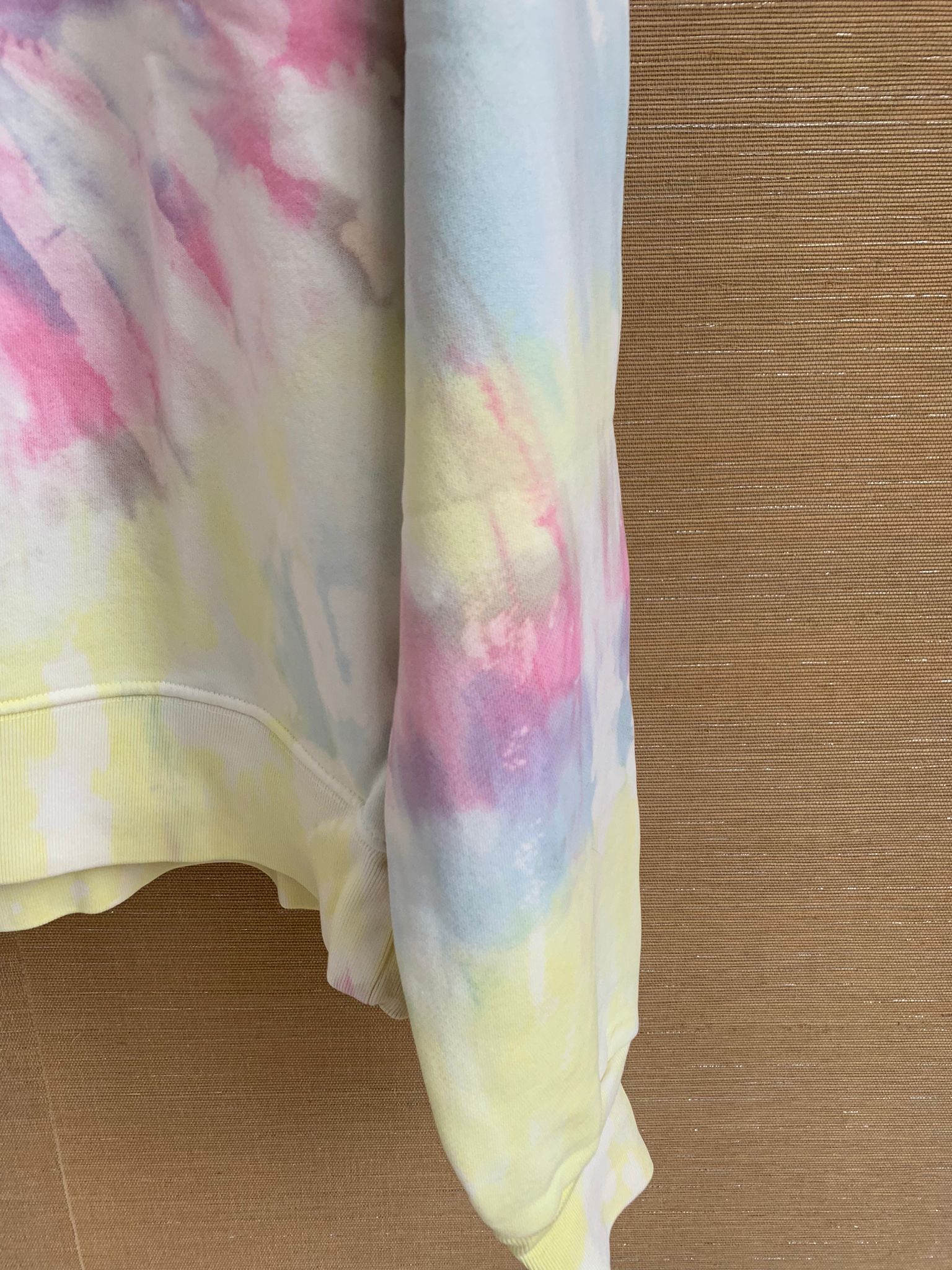 Amiri Tie Dye Hippie Crewneck in Tie Dye Size US S / EU 44-46 / 1 - 13 Thumbnail