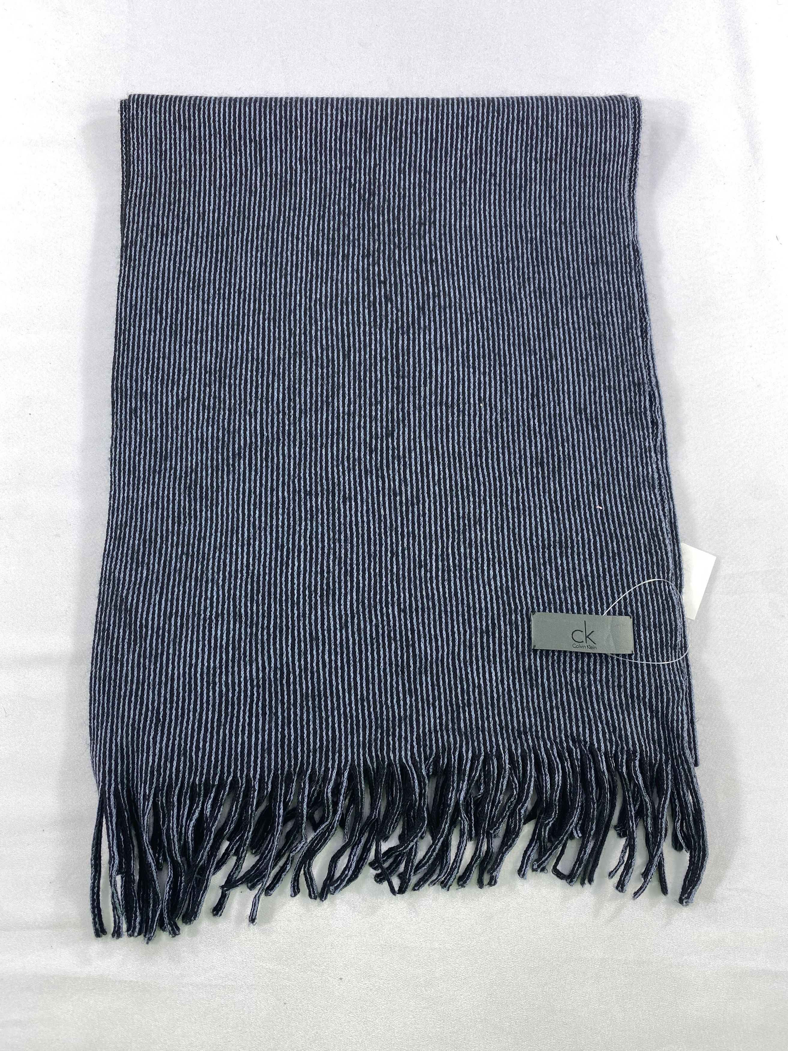 Calvin Klein Calvin Klein Scarf / Muffler / Neckwear Size ONE SIZE - 3 Thumbnail