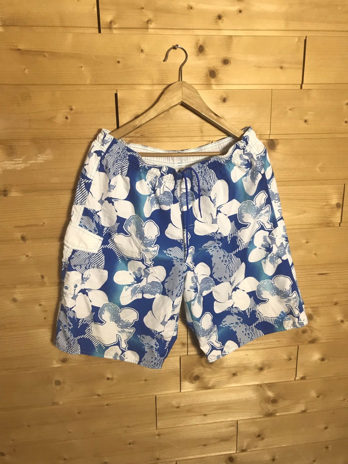 Vintage Adidas shorts Size US 34 / EU 50 - 1 Thumbnail