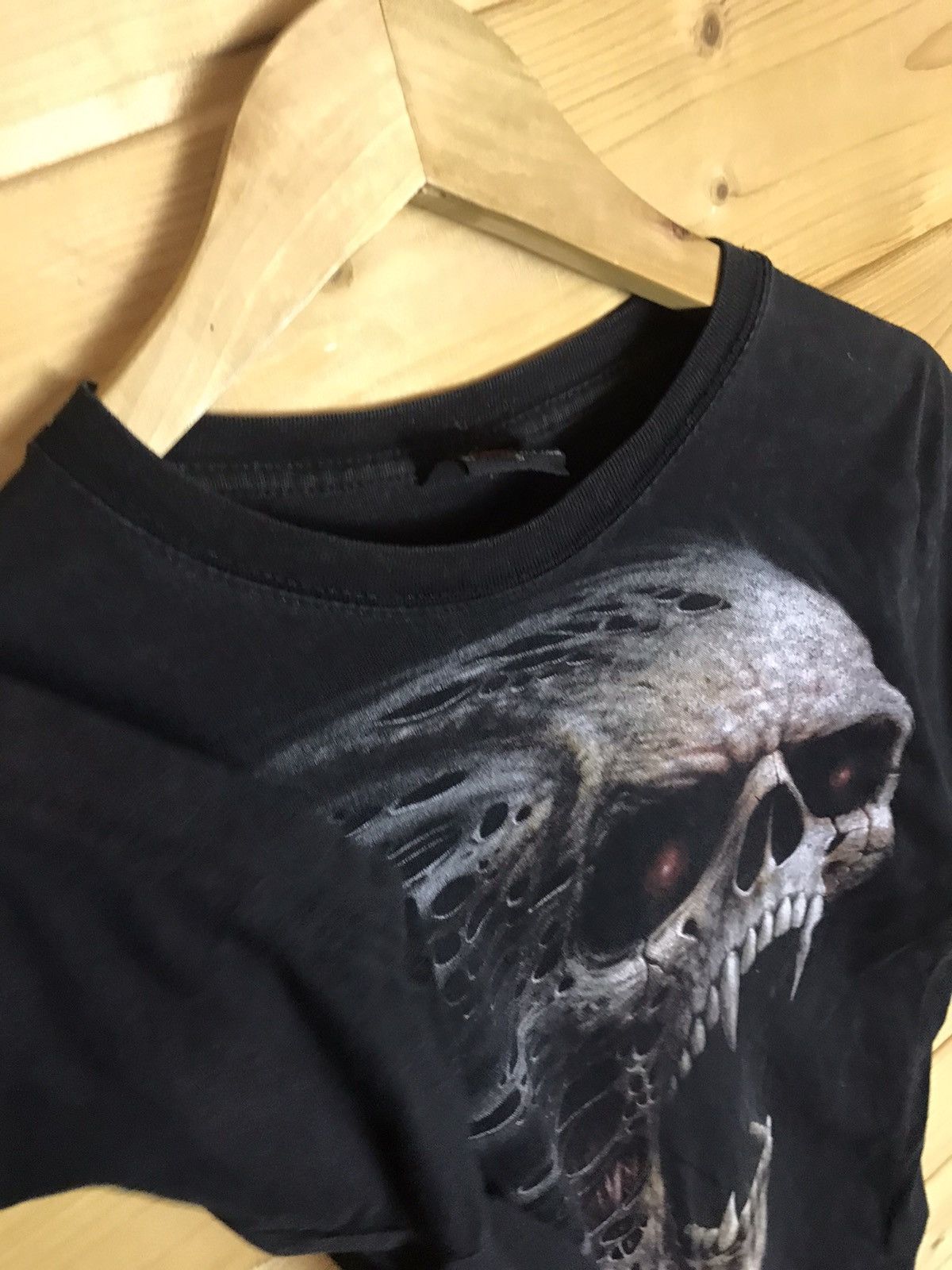 Vintage Vintage Spiral Skull t-shirt Size US S / EU 44-46 / 1 - 4 Thumbnail