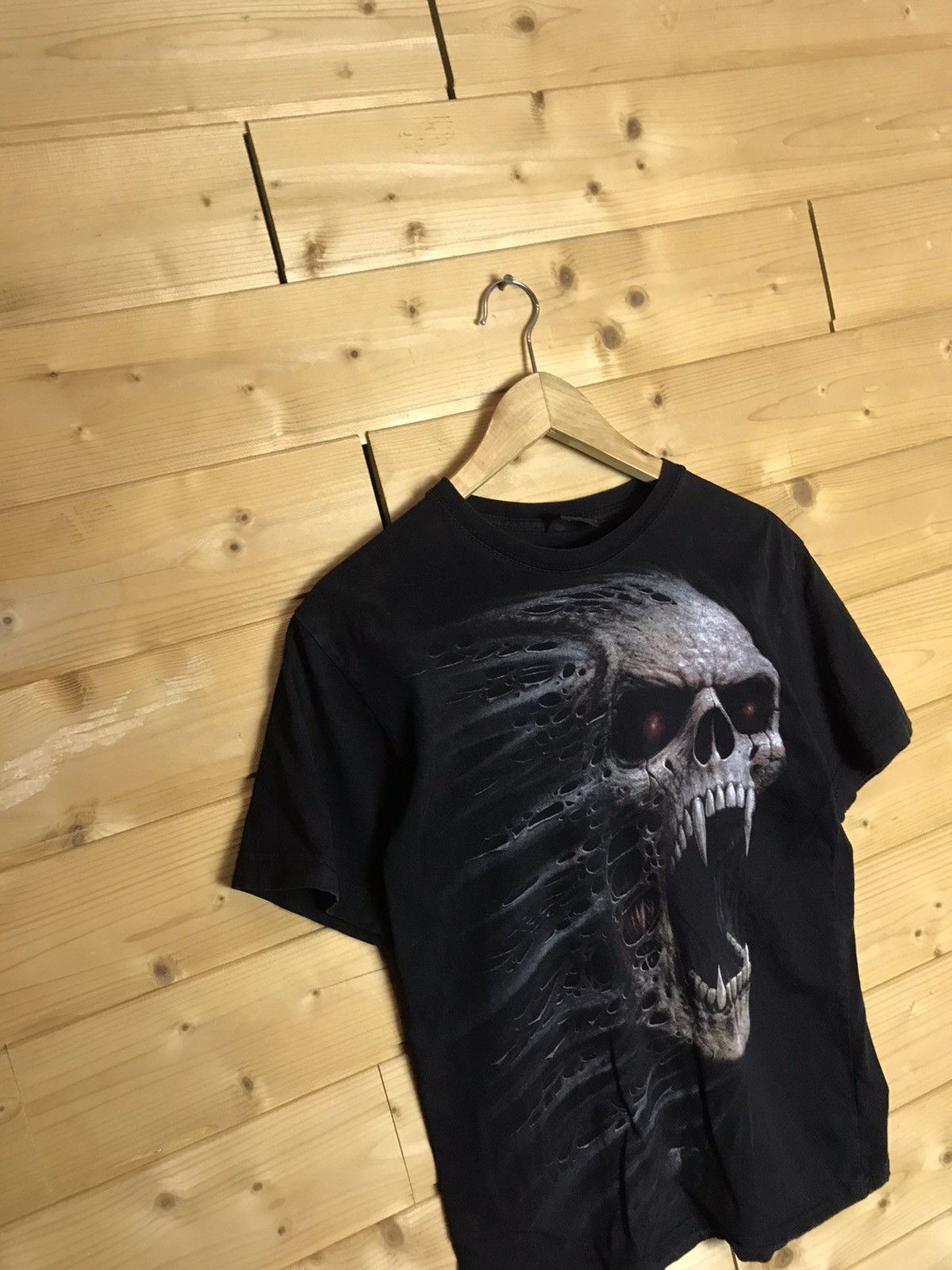Vintage Vintage Spiral Skull t-shirt Size US S / EU 44-46 / 1 - 2 Thumbnail