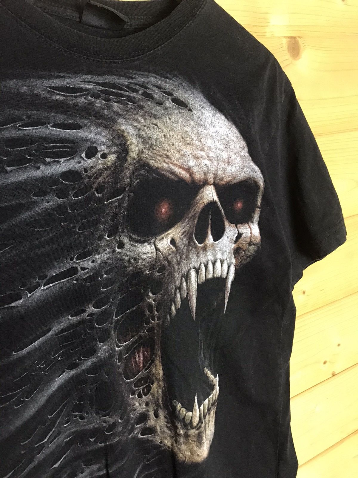 Vintage Vintage Spiral Skull t-shirt Size US S / EU 44-46 / 1 - 3 Thumbnail