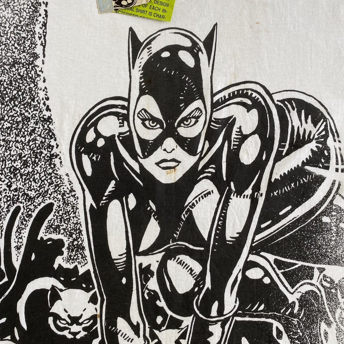 DC Comics Vintage 90’s Catwoman All Over Print T-Shirt Size US L / EU 52-54 / 3 - 4 Thumbnail
