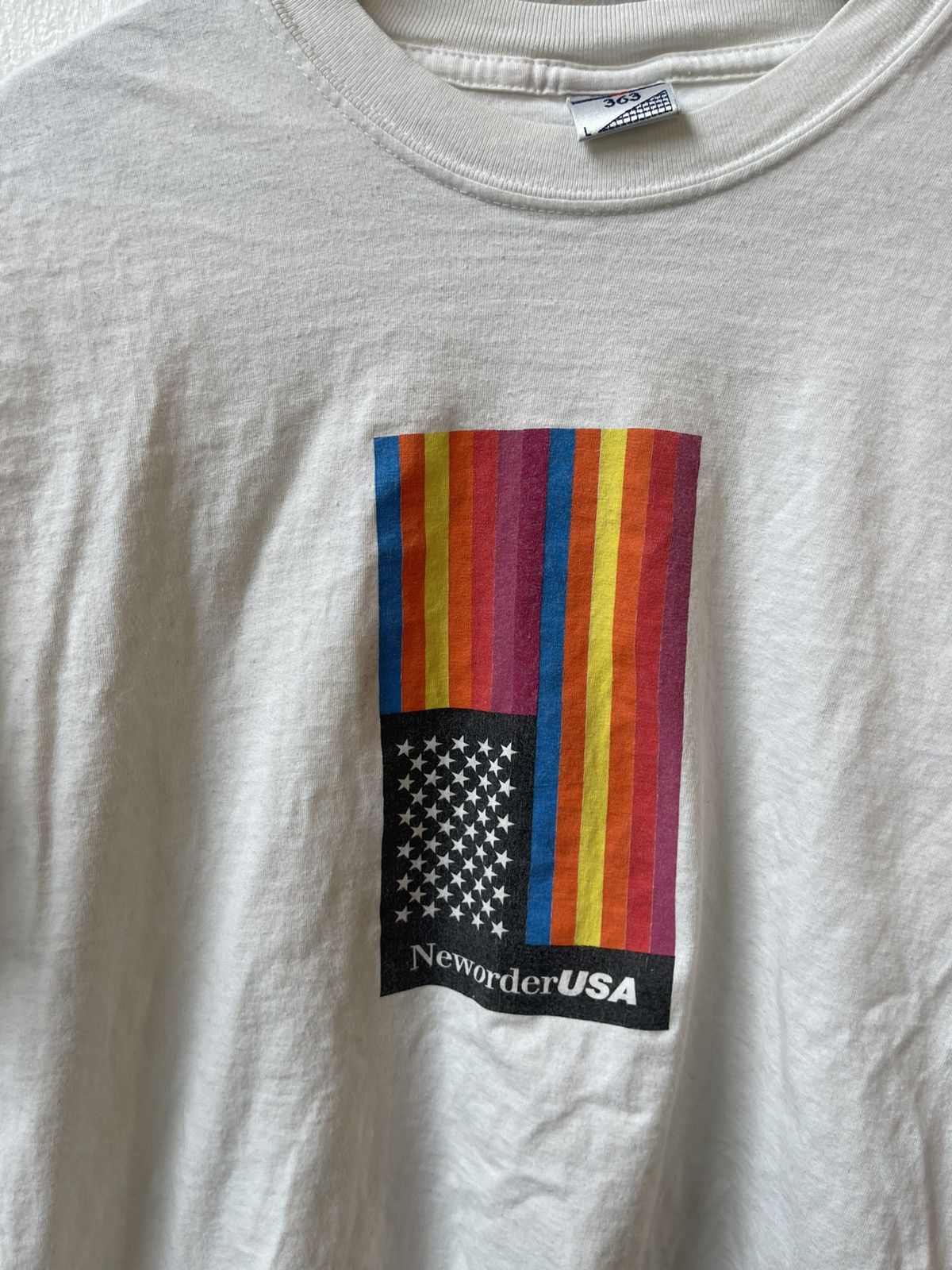 Band Tees × Joy Division × Vintage Vintage 89 Joy Division New Order Rainbow Flag Shirt Vintage Size US L / EU 52-54 / 3 - 2 Thumbnail