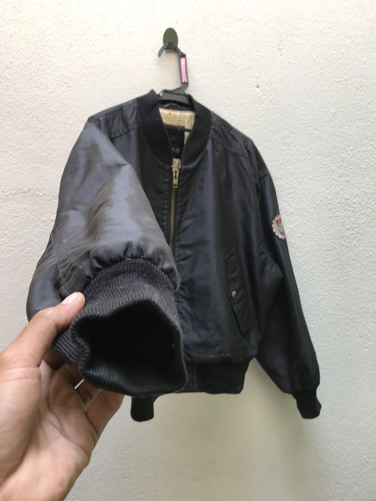 Designer × Japanese Brand 🔥💢 [ ixi : Z ] Emergercy Pocket Japanese Bomber Brand Size US L / EU 52-54 / 3 - 7 Thumbnail