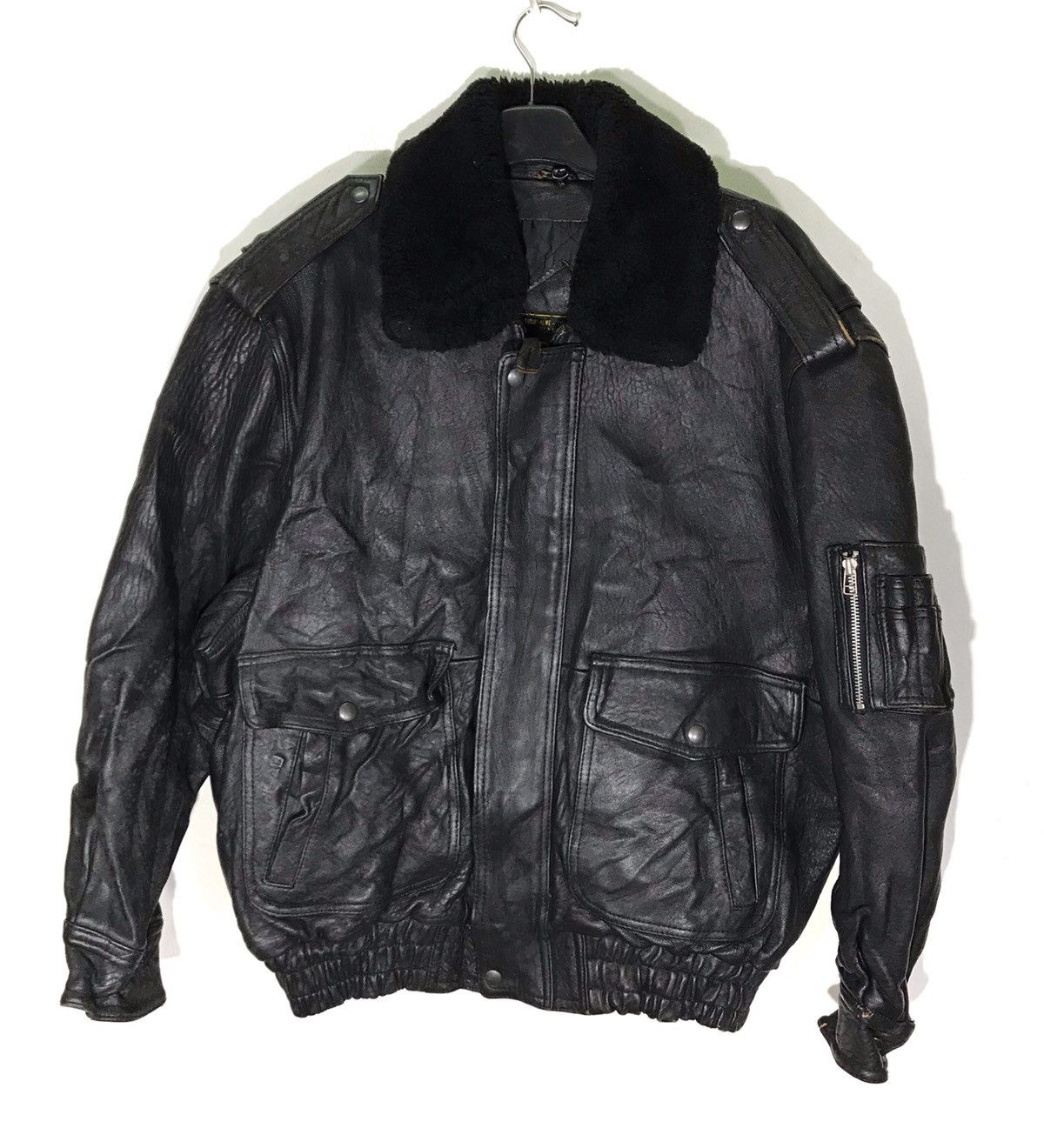 Leather Vintage Anecdote Usa Army Style Leather Bomber Jacket Size US L / EU 52-54 / 3 - 1 Thumbnail