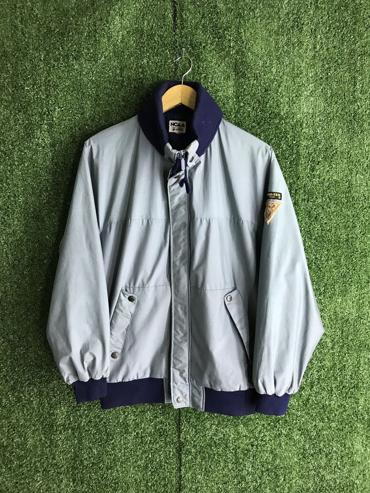 Descente × Goretex × Japanese Brand GORETEX NCAA UNDER LICENSE DESCENTE JACKET MADE IN JAPAN Size US M / EU 48-50 / 2 - 1 Thumbnail