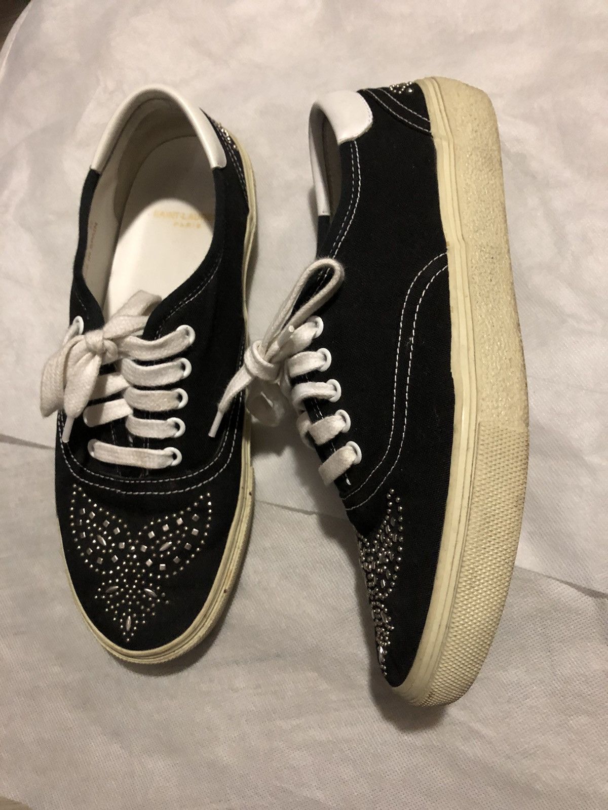 Saint Laurent Paris Saint Laurent ysl hedi low top stud skate sneakers Size US 9 / EU 42 - 2 Thumbnail