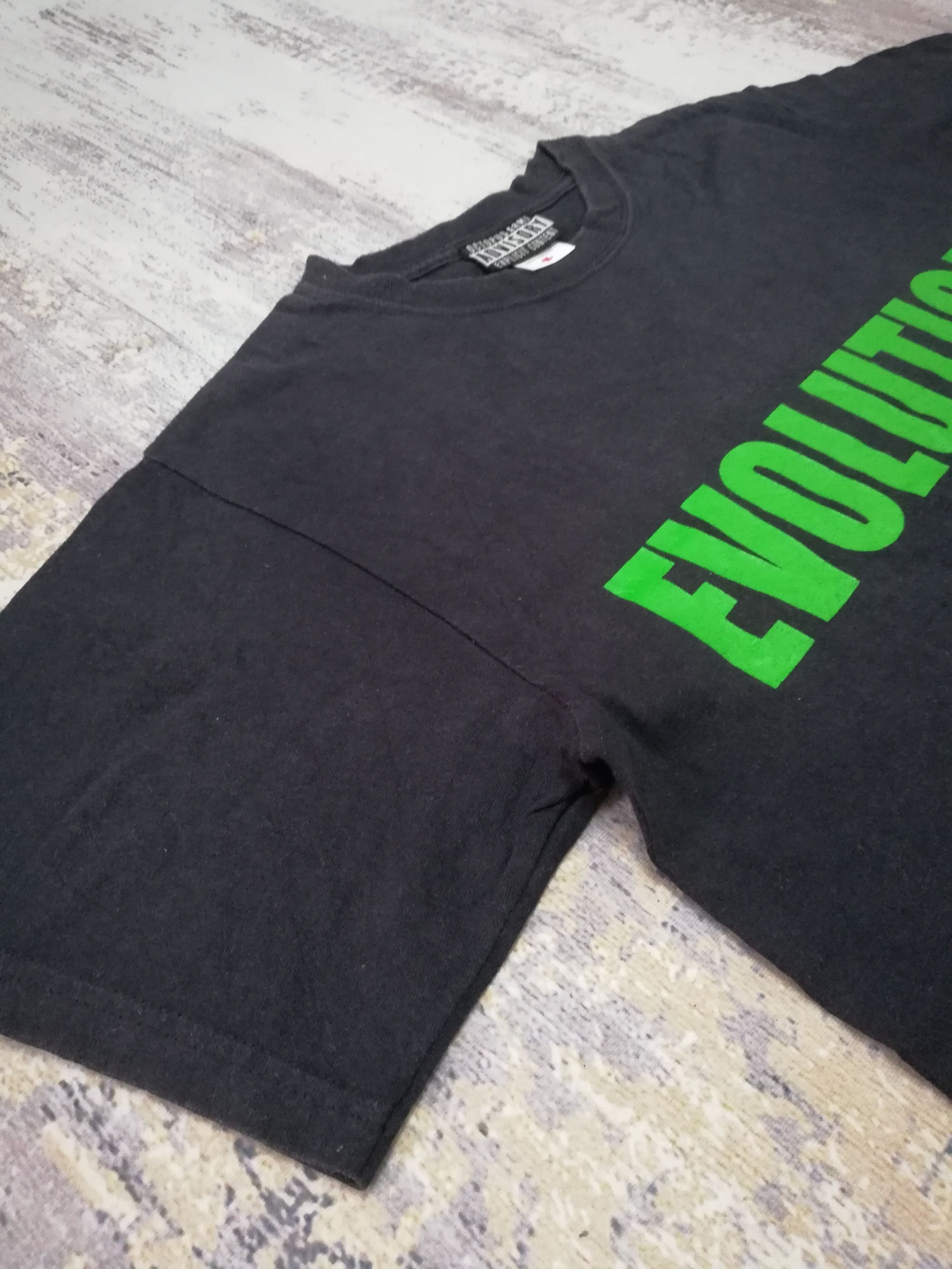 Octopus Vintage Octopus Army Evolution Wording Tees Size US M / EU 48-50 / 2 - 3 Thumbnail