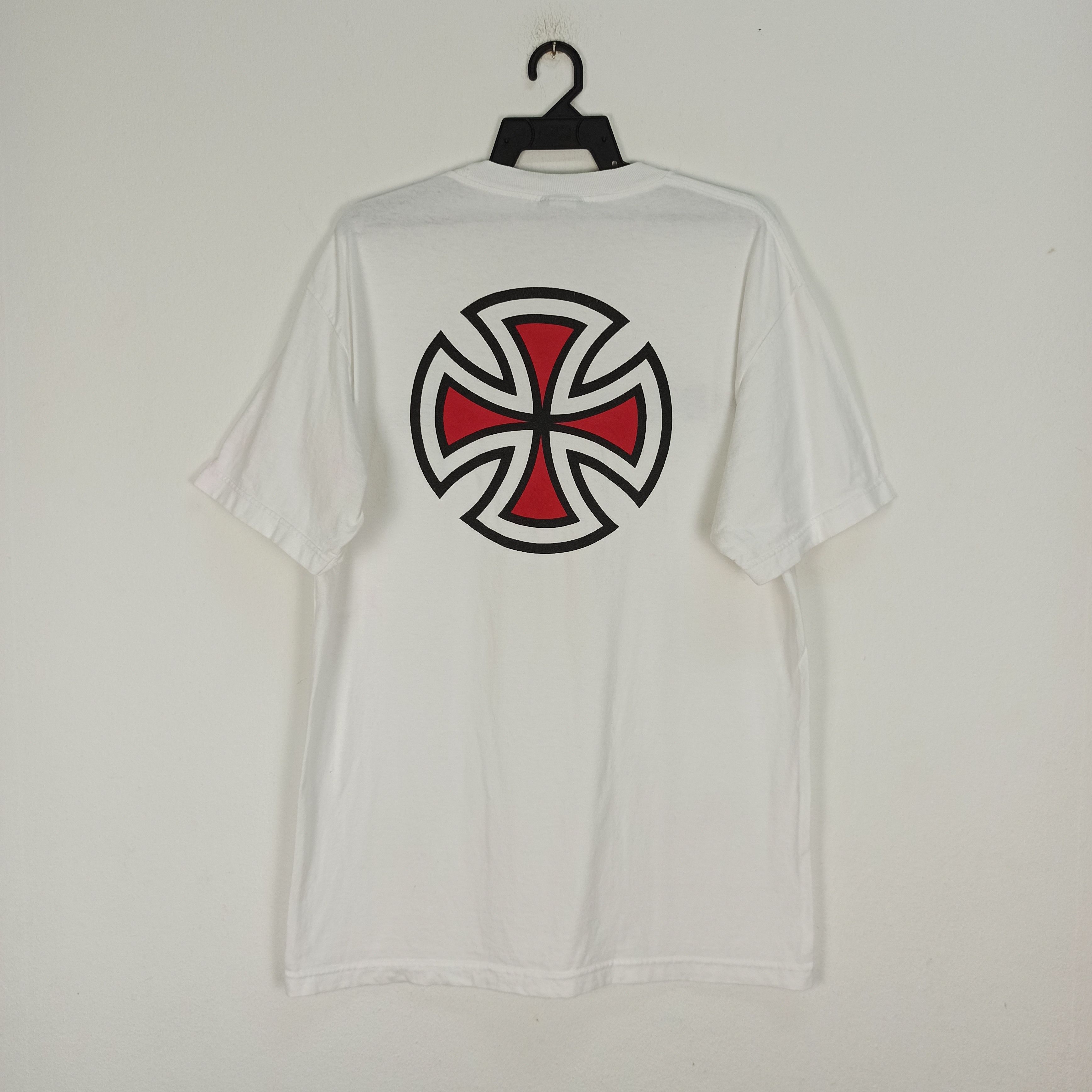 Independent Truck Co. 🔥Rare🔥 Y2K Independent Truck Company Tshirt Size US L / EU 52-54 / 3 - 4 Thumbnail