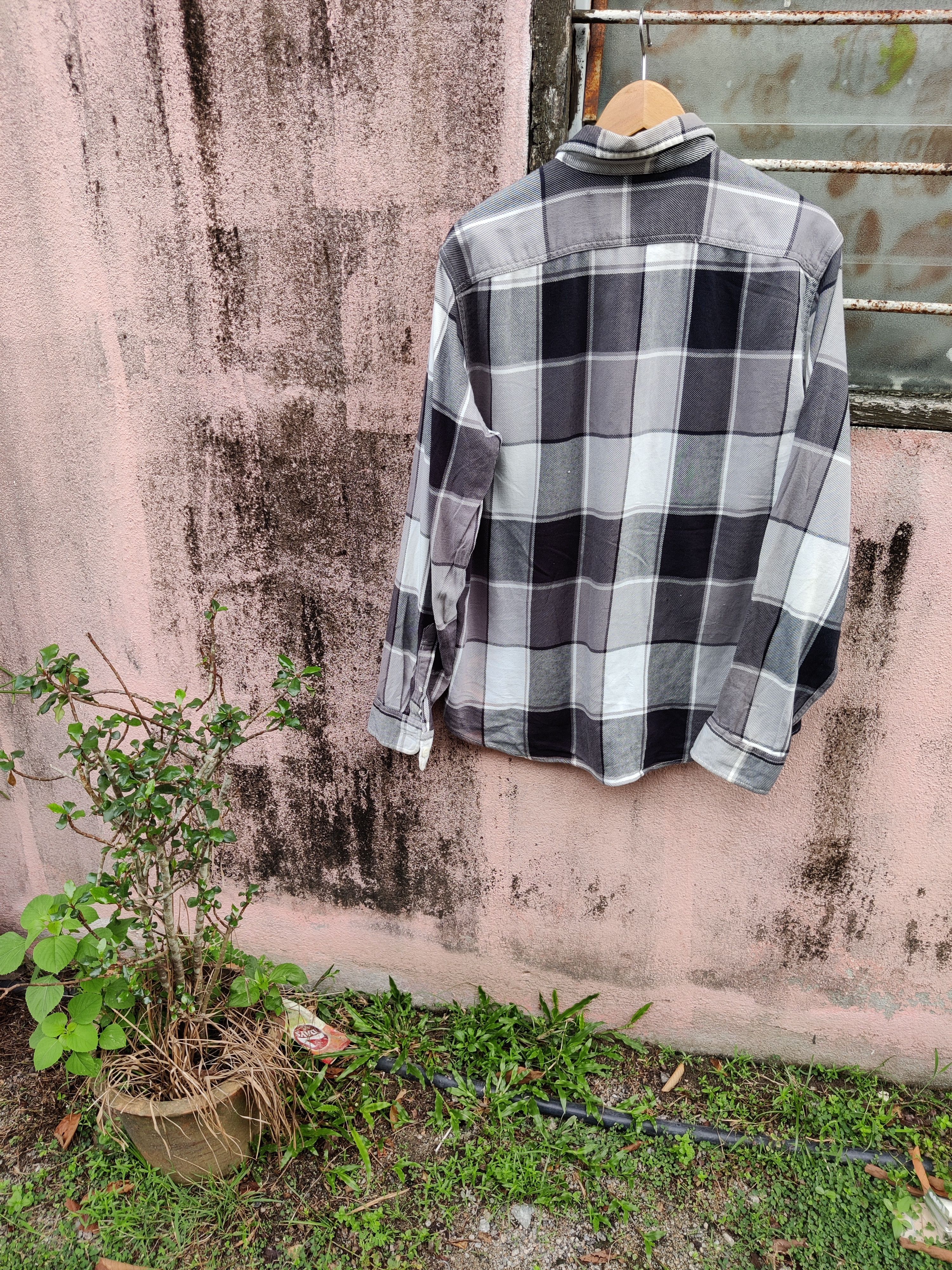 Vintage Vintage Wrangler Checkers Box Double Pocket Shirt Size US L / EU 52-54 / 3 - 3 Thumbnail