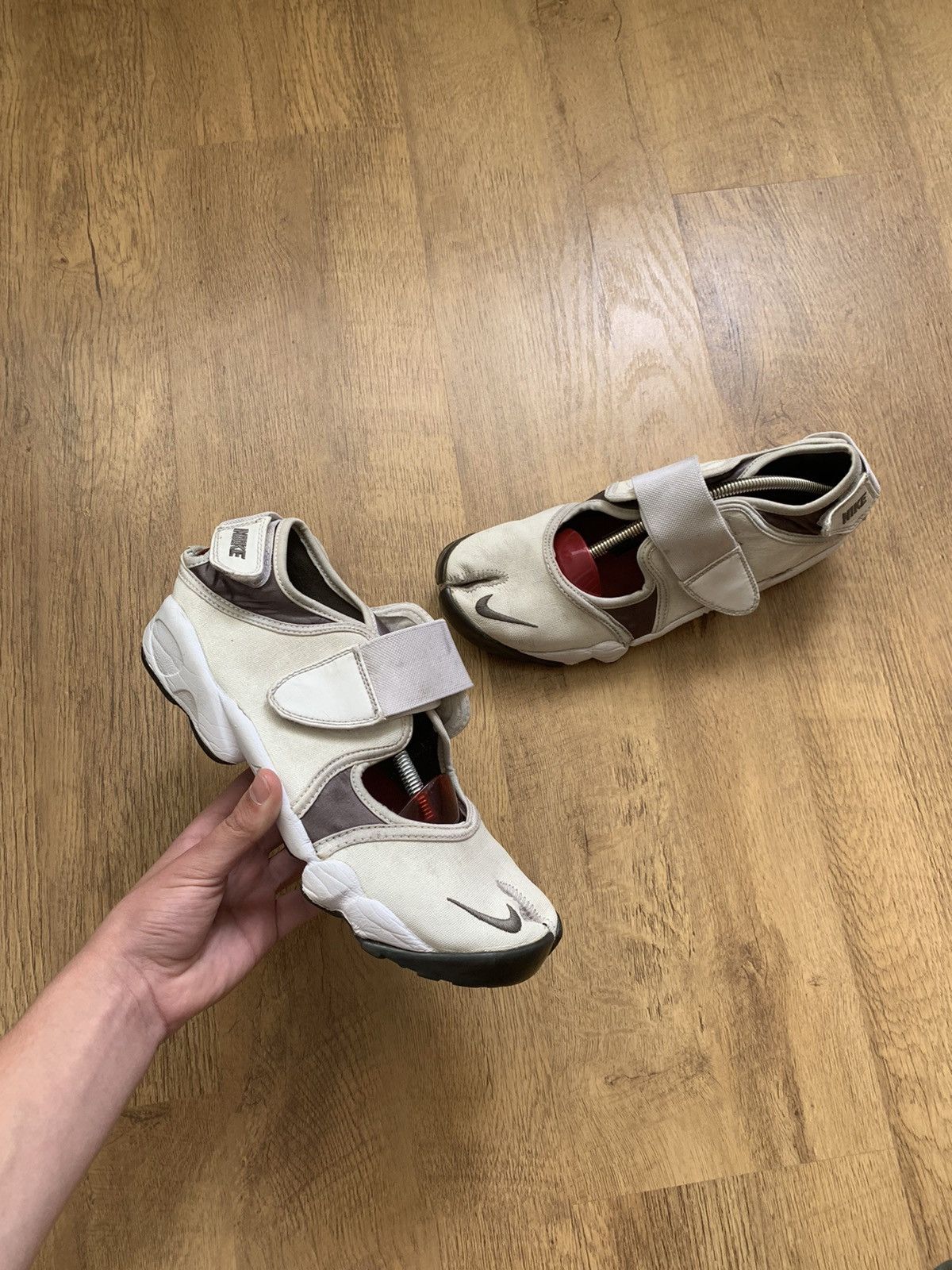 Nike Vintage Nike Air Rift Leather Sneakers | Grailed
