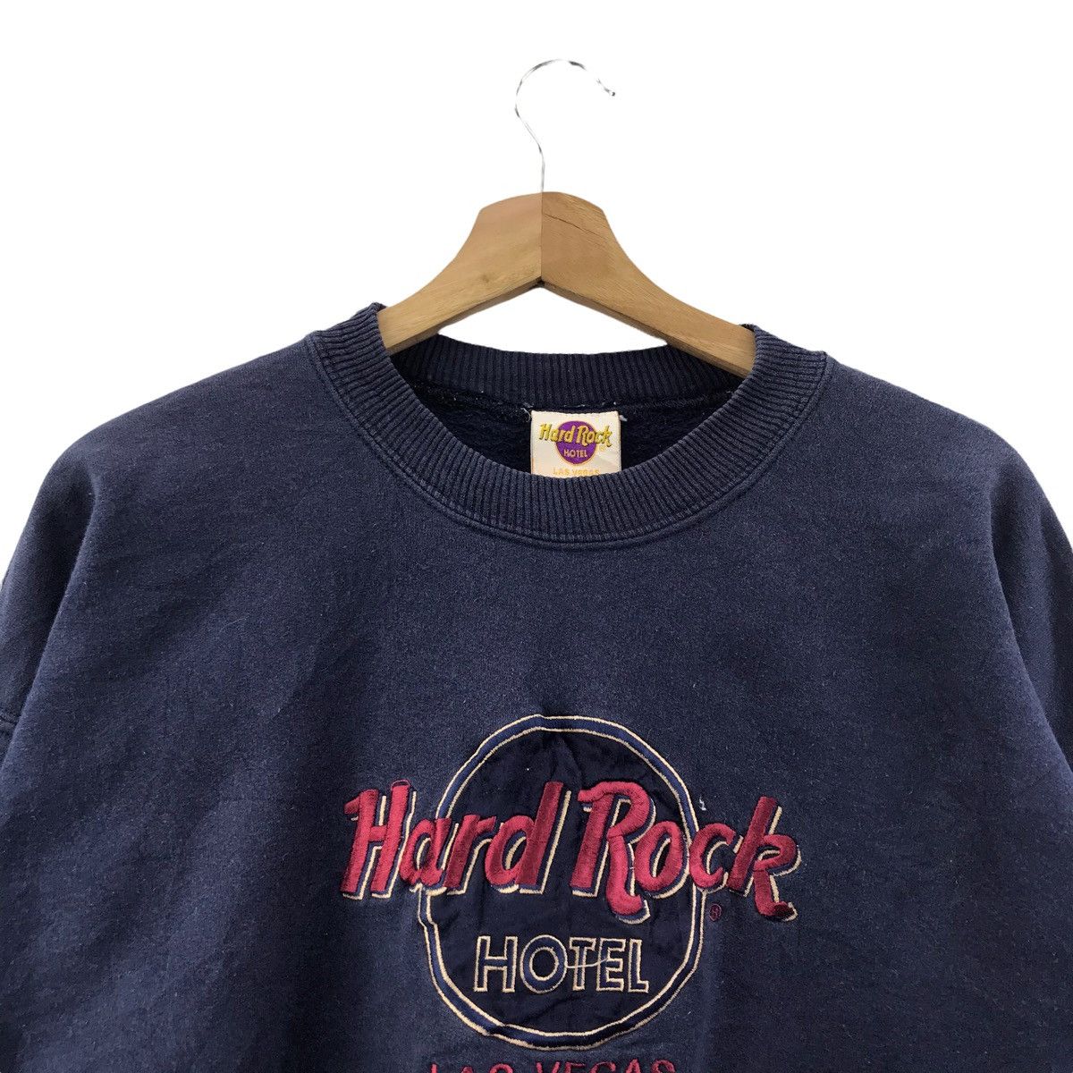 Hard Rock Cafe Vintage HARD ROCK HOTEL Las Vegas Embroidered BlueSweatshirt Size US L / EU 52-54 / 3 - 2 Thumbnail