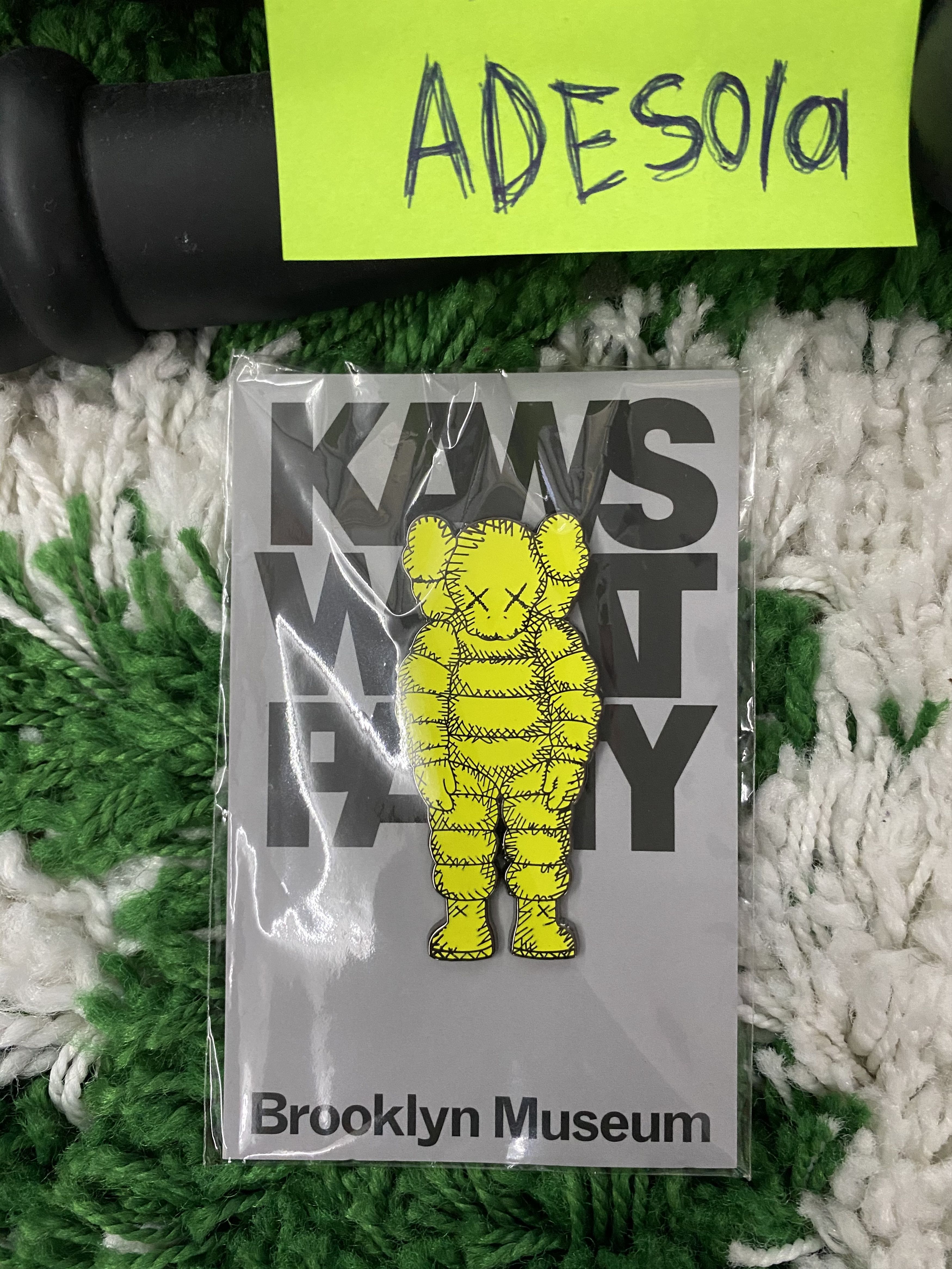 Kaws Pin WHAT PARTY (YELLOW) Size ONE SIZE - 1 Thumbnail