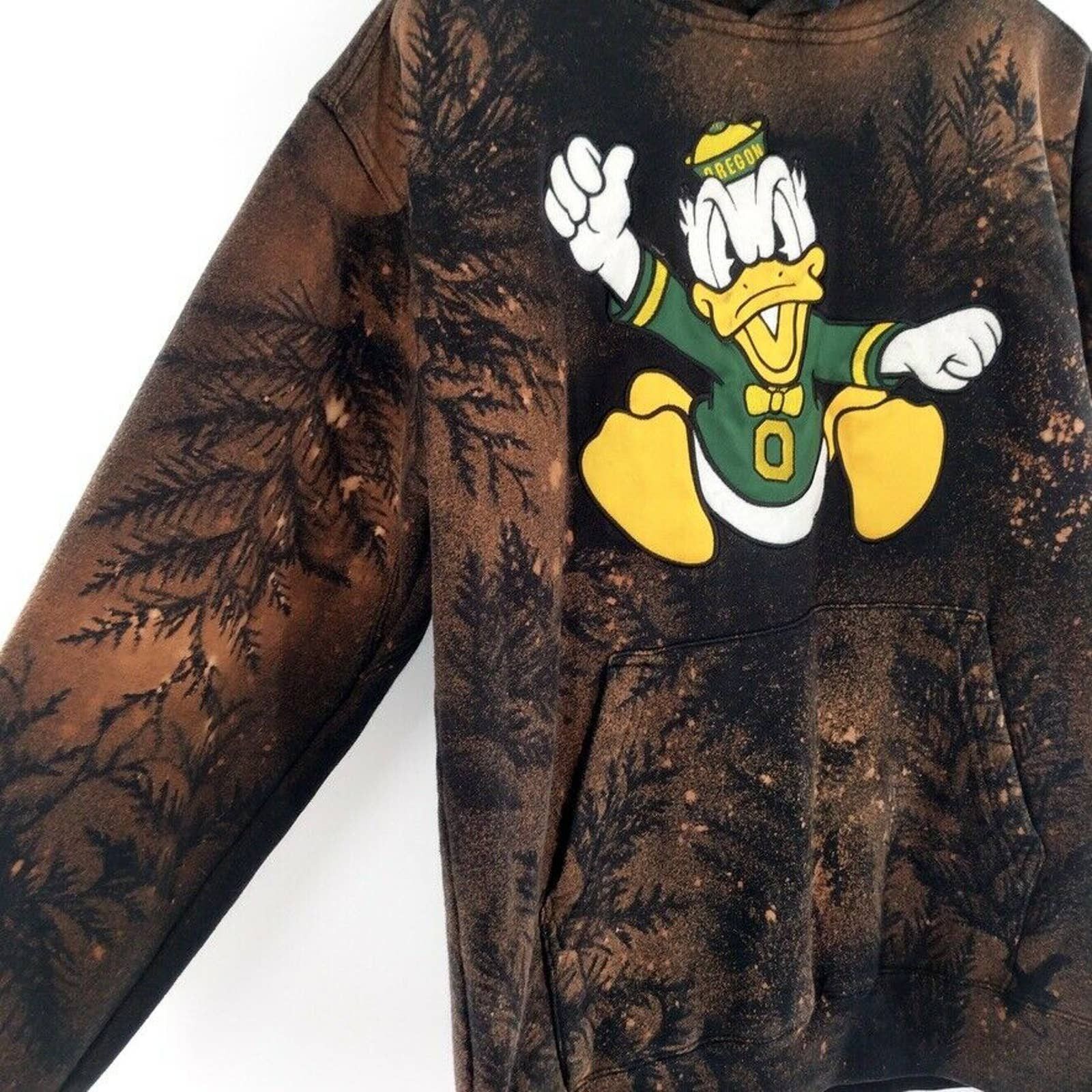 NCAA Vintage Oregon Ducks Custom Nature Print Hoodie Sweatshirt Size US M / EU 48-50 / 2 - 4 Thumbnail