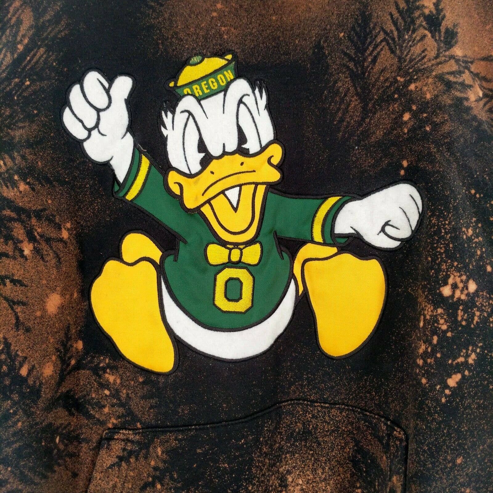 NCAA Vintage Oregon Ducks Custom Nature Print Hoodie Sweatshirt Size US M / EU 48-50 / 2 - 2 Thumbnail