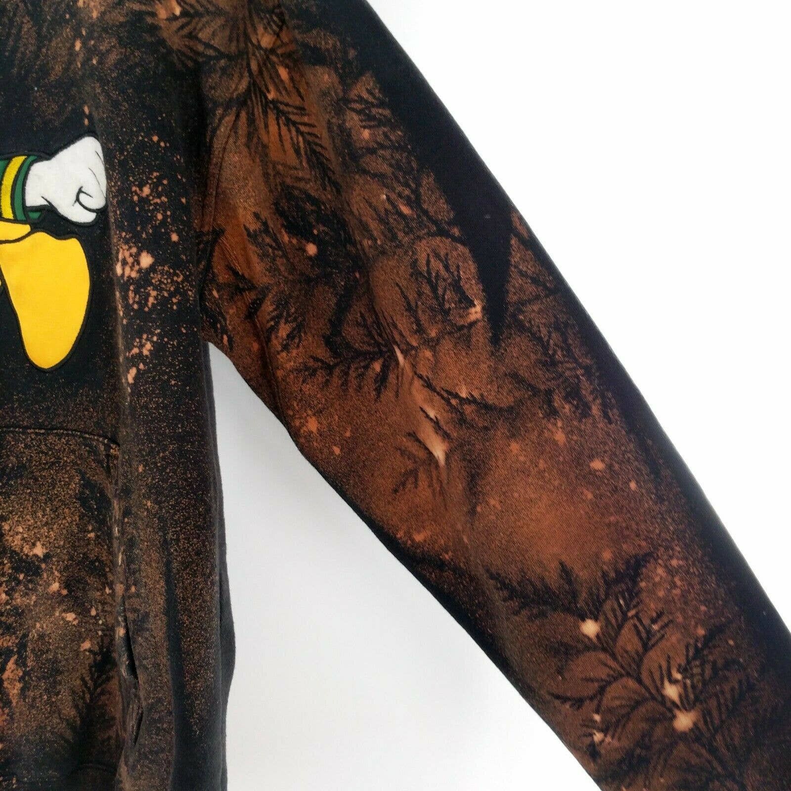 NCAA Vintage Oregon Ducks Custom Nature Print Hoodie Sweatshirt Size US M / EU 48-50 / 2 - 5 Thumbnail