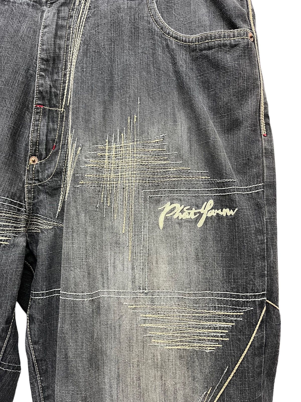 Phat Farm 🔥FYE🔥Vintage PHAT FARM Hip-Hop Baggy Thrashed Leg Denim Size US 35 - 3 Thumbnail