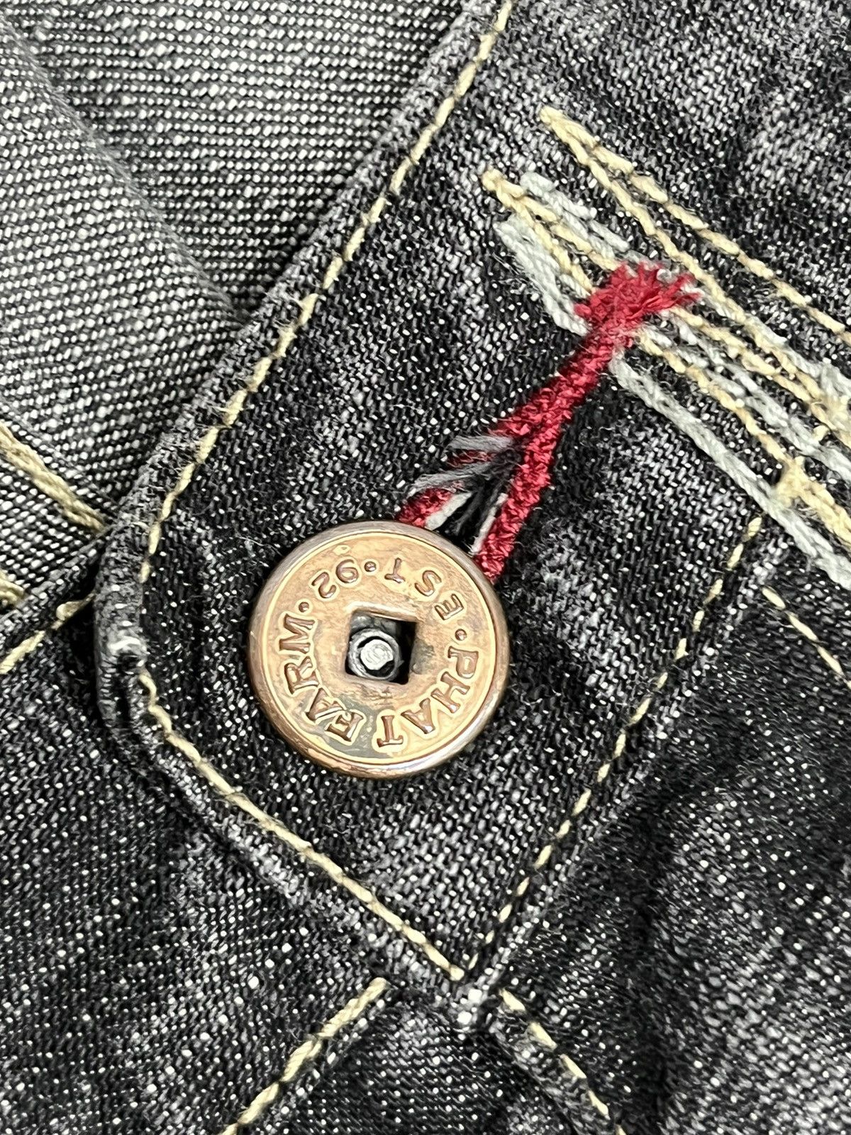 Phat Farm 🔥FYE🔥Vintage PHAT FARM Hip-Hop Baggy Thrashed Leg Denim Size US 35 - 14 Thumbnail