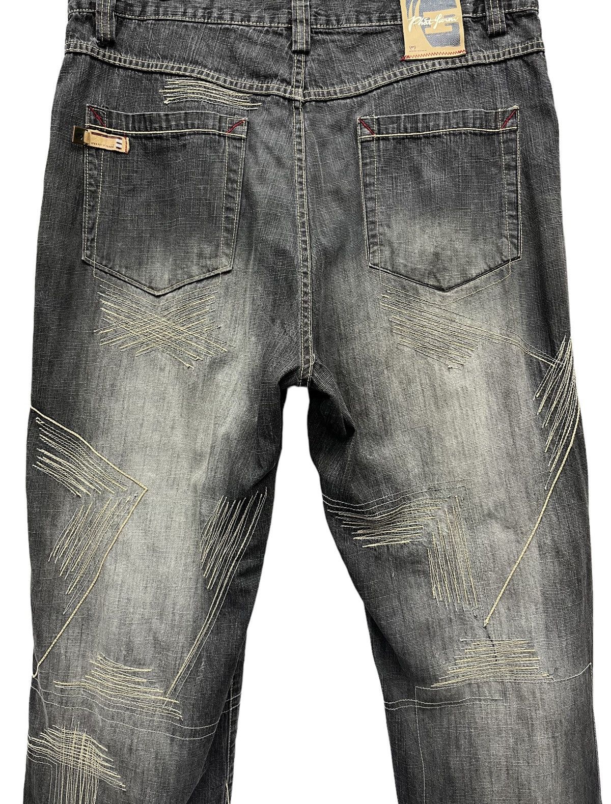 Phat Farm 🔥FYE🔥Vintage PHAT FARM Hip-Hop Baggy Thrashed Leg Denim Size US 35 - 10 Thumbnail