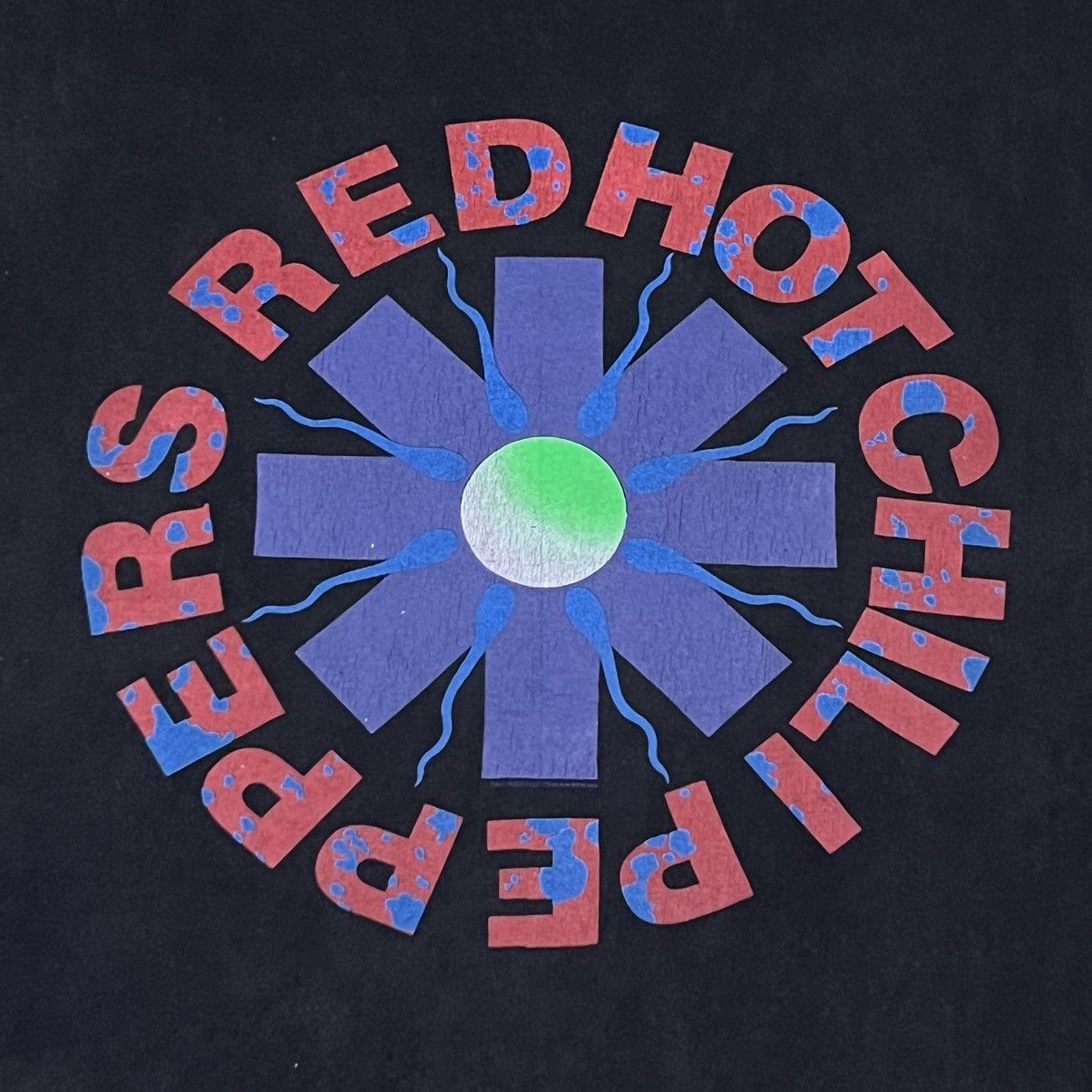 Band Tees Vintage 2001 Red Hot Chili Peppers RHCP Distressed T Shirt Size US L / EU 52-54 / 3 - 6 Thumbnail