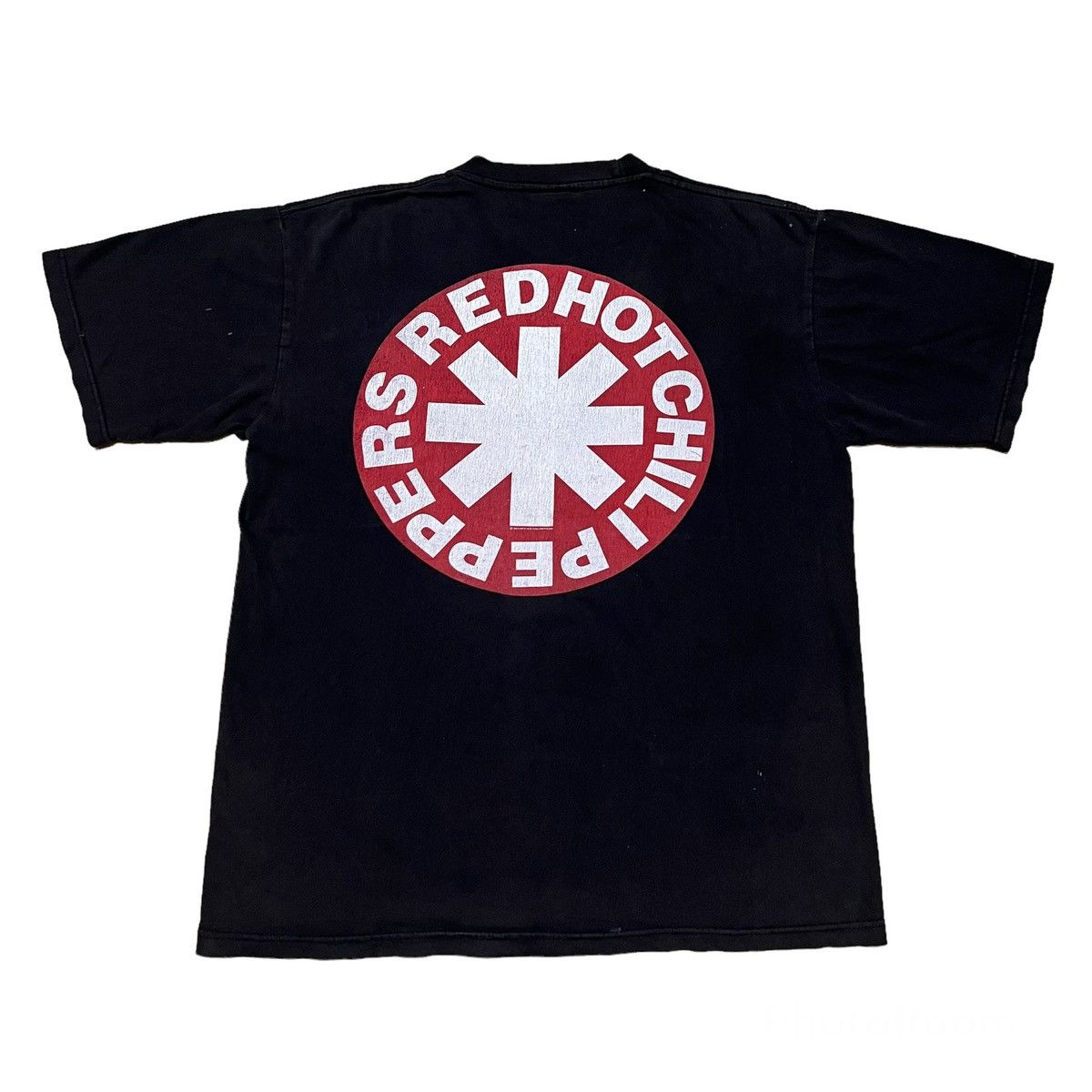 Band Tees Vintage 2001 Red Hot Chili Peppers RHCP Distressed T Shirt Size US L / EU 52-54 / 3 - 2 Thumbnail