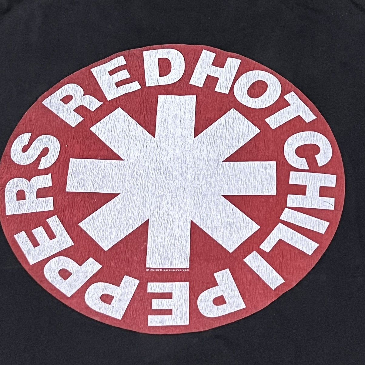 Band Tees Vintage 2001 Red Hot Chili Peppers RHCP Distressed T Shirt Size US L / EU 52-54 / 3 - 20 Thumbnail