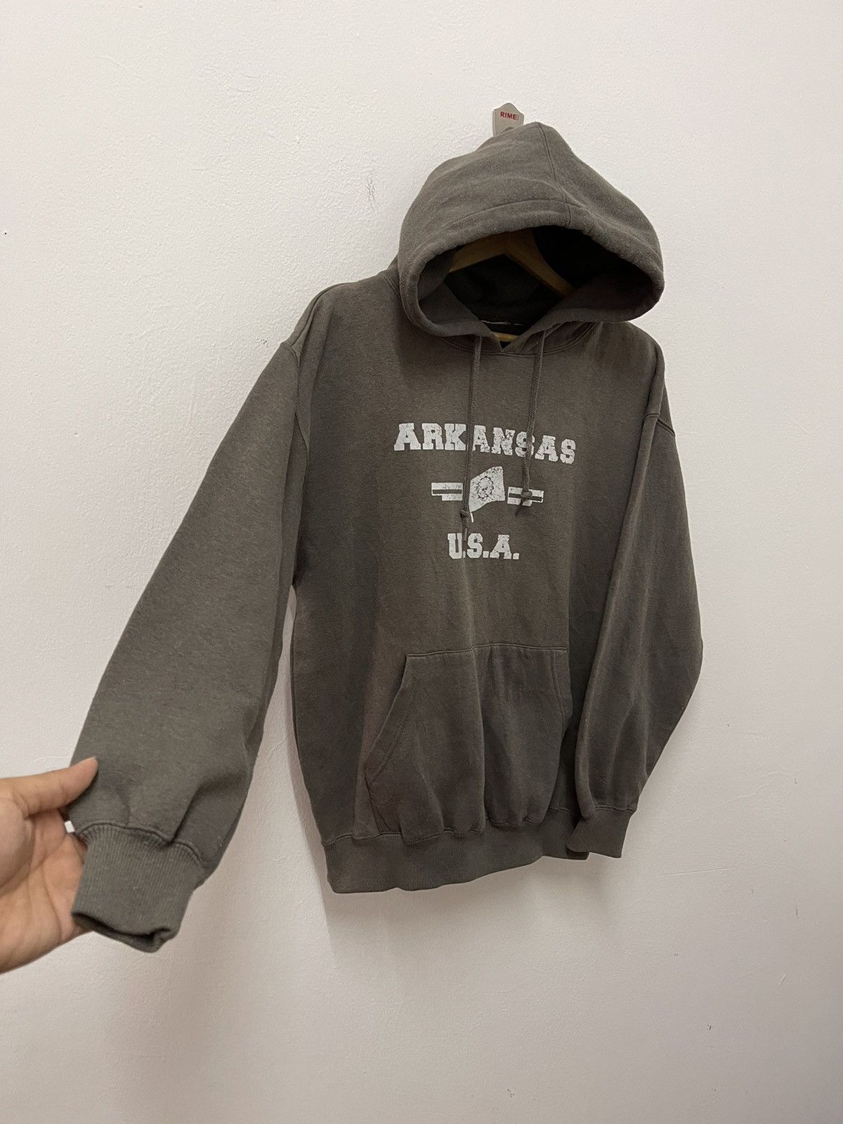 Japanese Brand × Vintage Vintage Arkansas USA Spell Out Sweatshirt hoodie Size US L / EU 52-54 / 3 - 5 Thumbnail