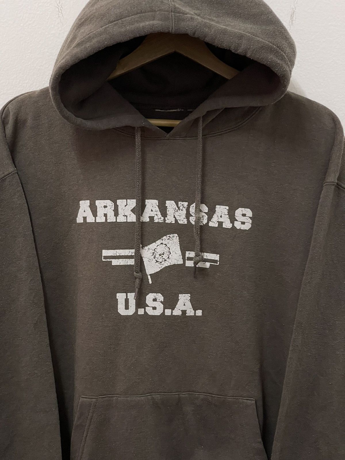 Japanese Brand × Vintage Vintage Arkansas USA Spell Out Sweatshirt hoodie Size US L / EU 52-54 / 3 - 3 Thumbnail