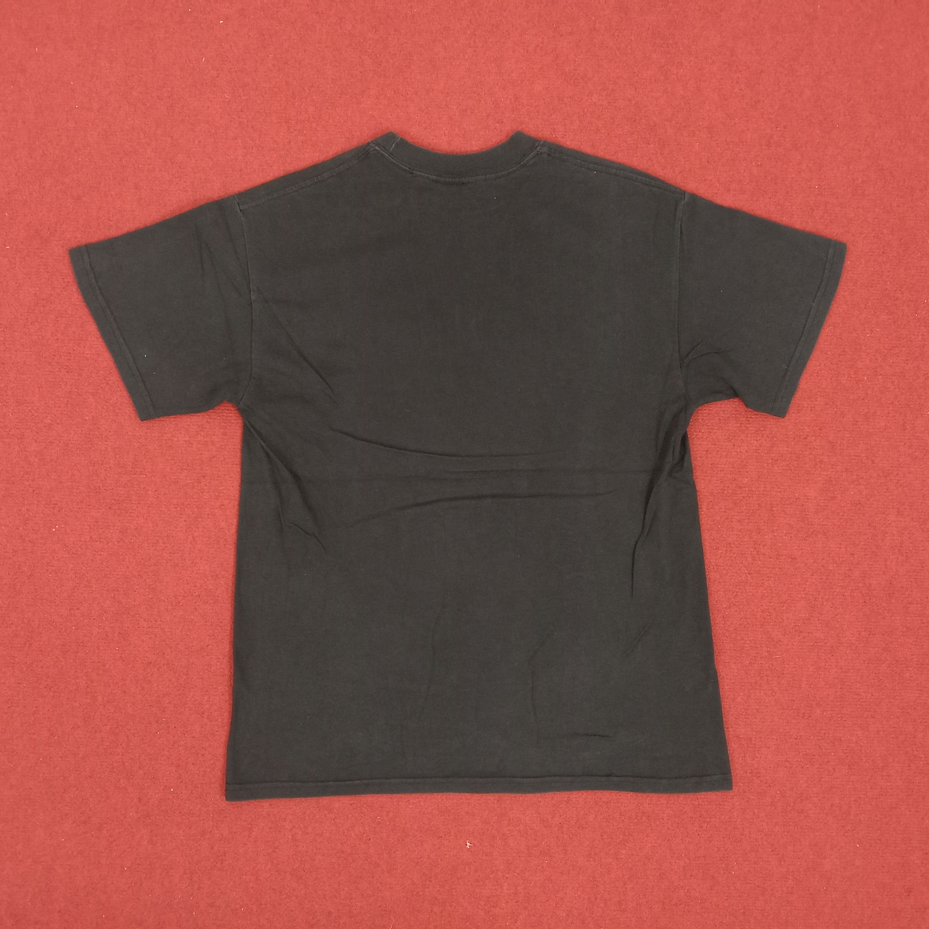Vintage The Chronicles Of Riddick Movie Vintage Tshirt Size US M / EU 48-50 / 2 - 3 Thumbnail